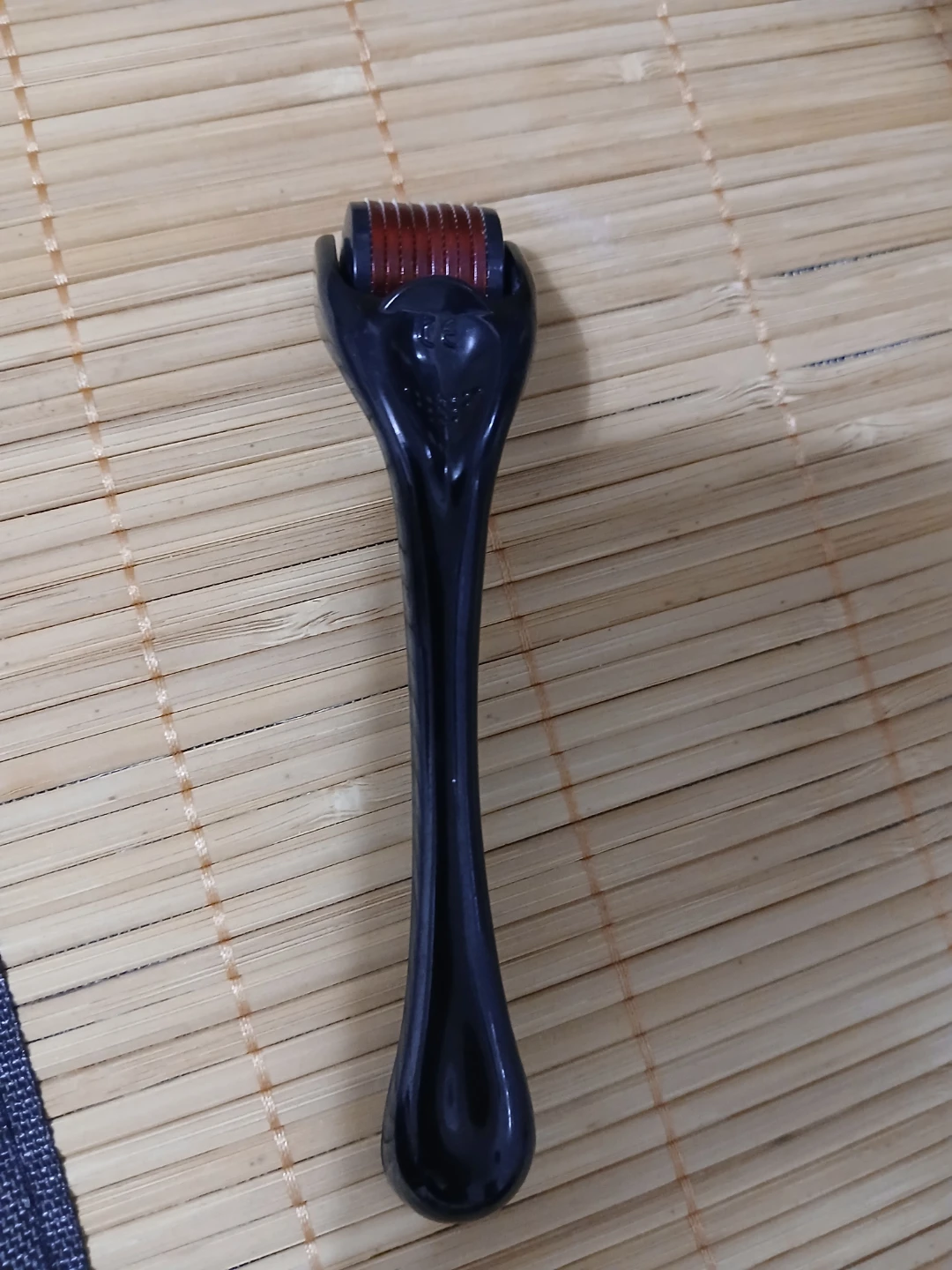 Black Derma Roller⚽