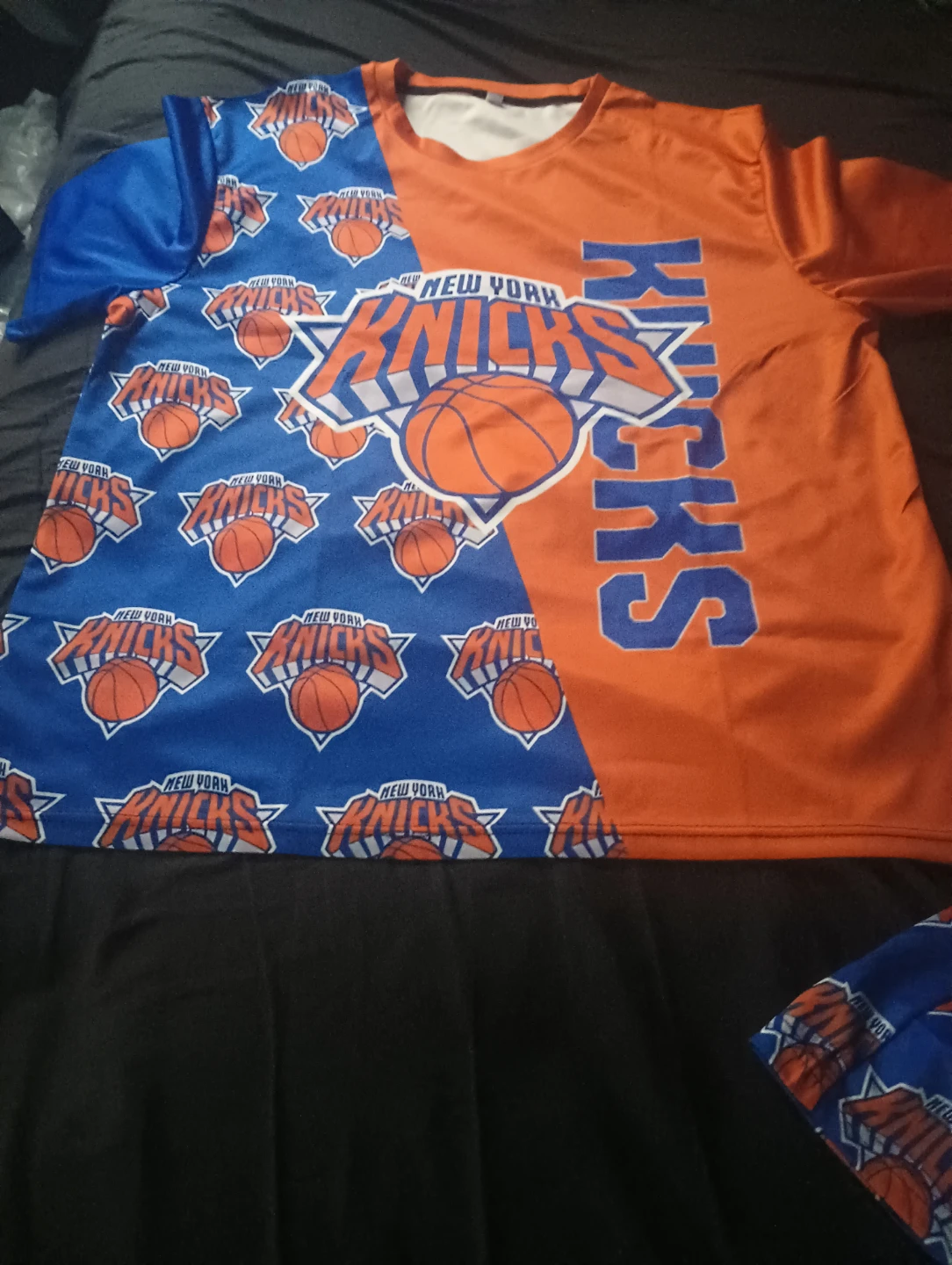 New York Knicks T-Shirt and Shorts Set