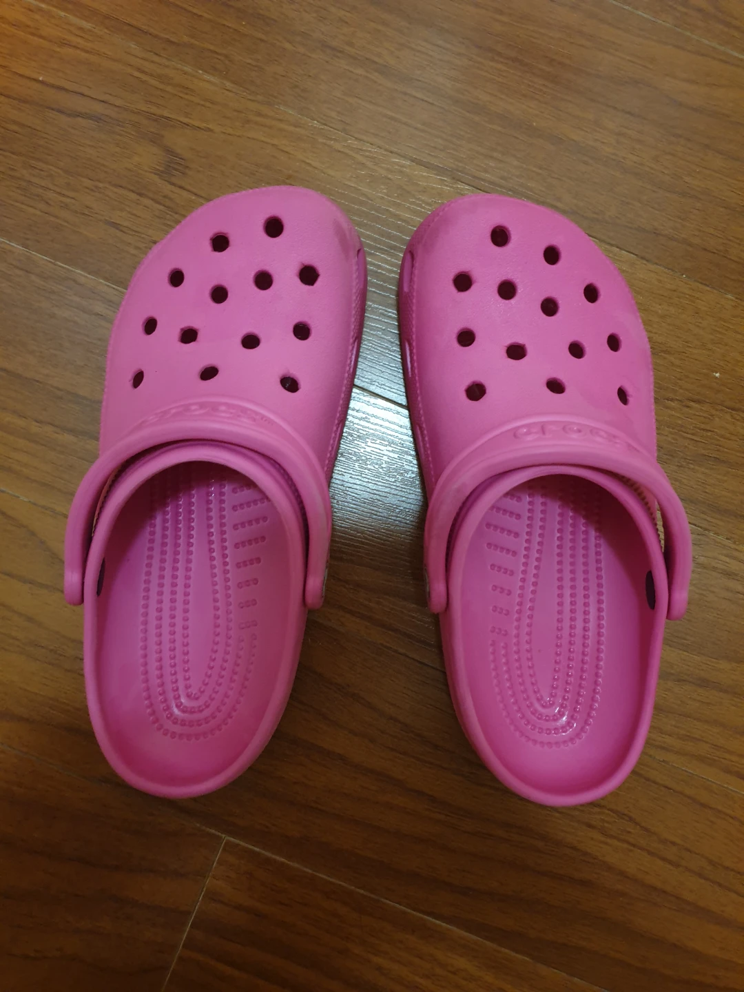 💖Pink Crocs Classic Clogs with Charms💖 - photo 2