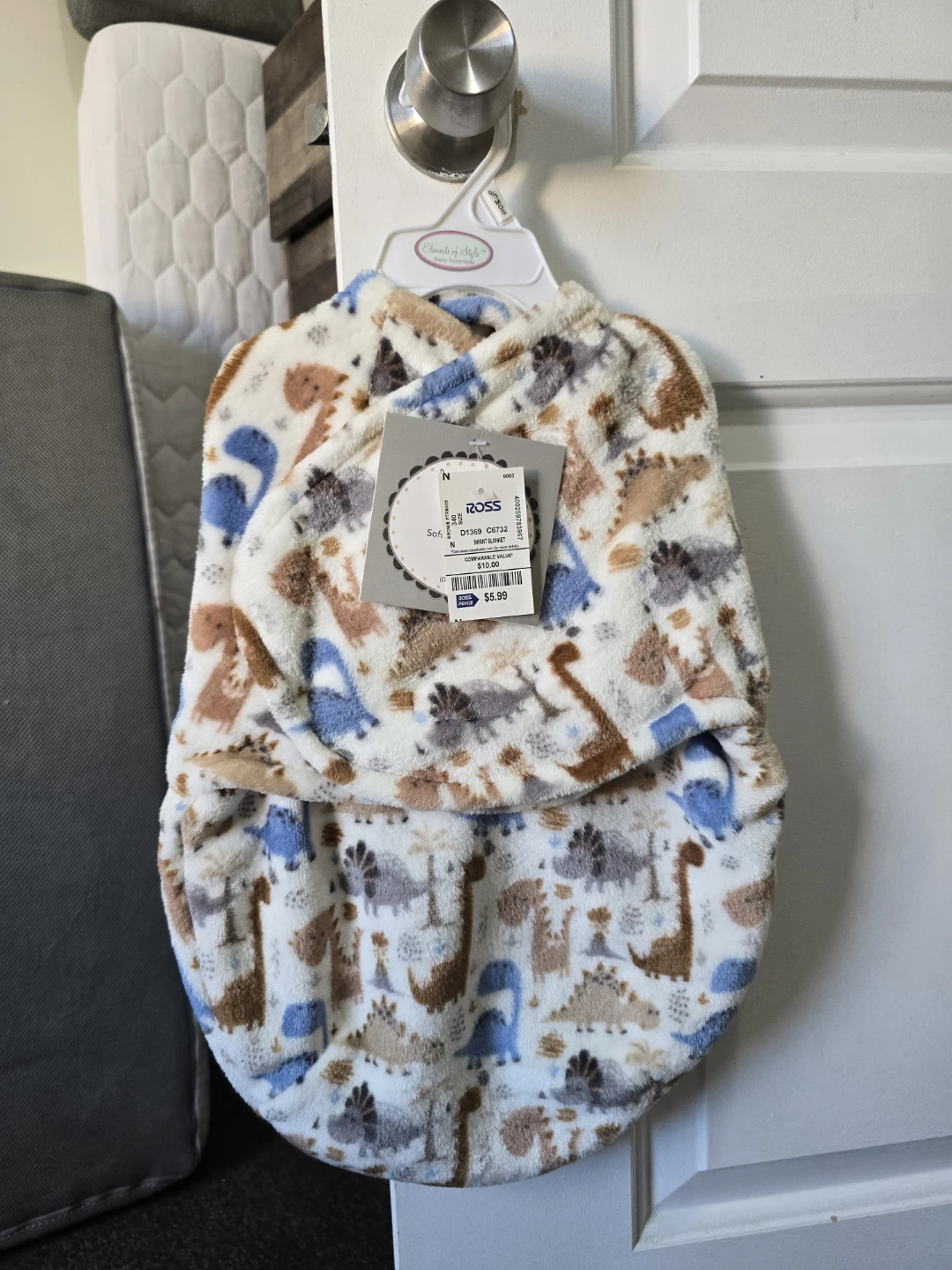 Elements of Style Infant Blanket