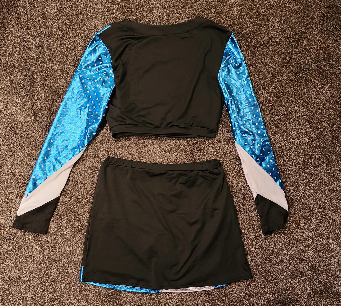 Cheerleading Uniform Set - Crop Top & Skirt - photo 4