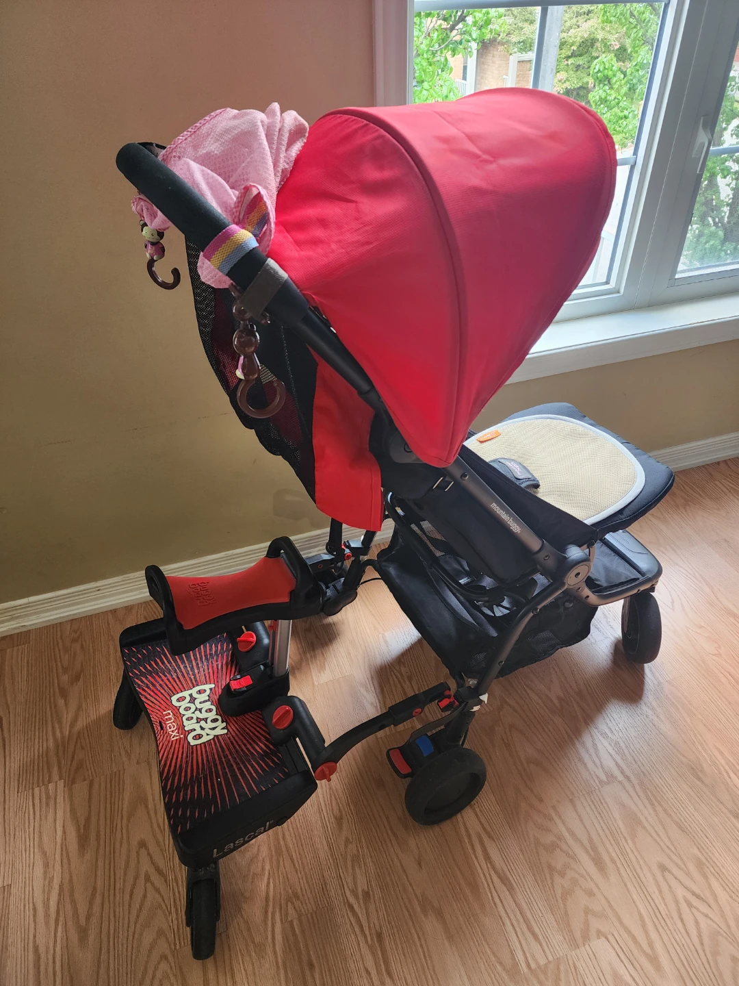 Mountain Buggy Nano Stroller with ride on board & foldaway seat