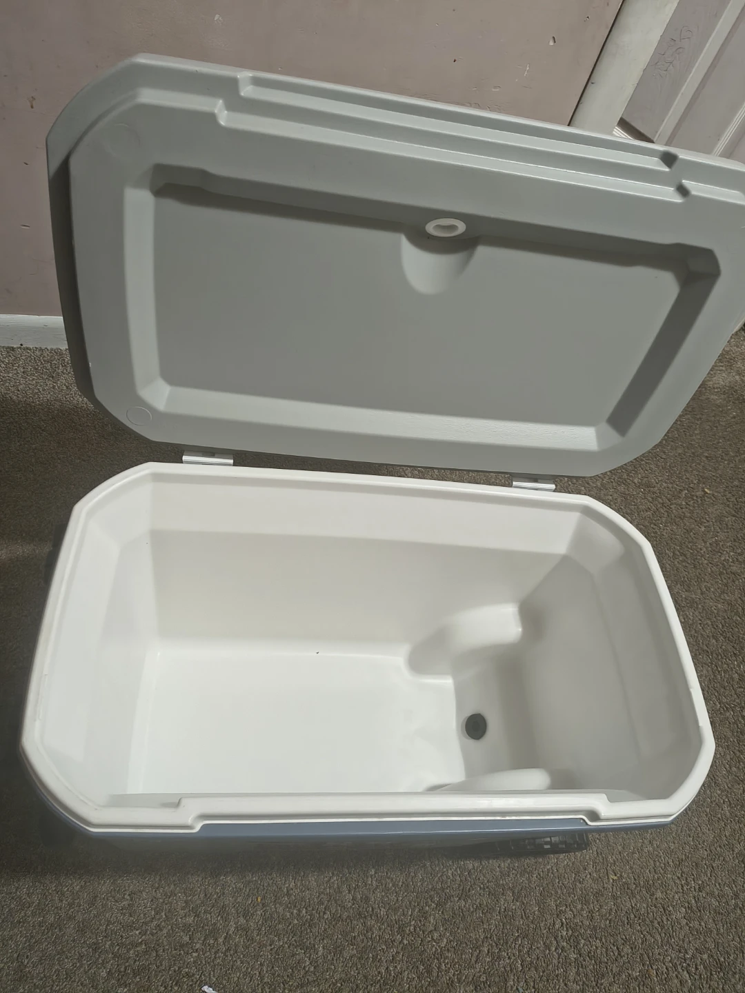 Coleman Classic 62-Quart Wheeled Cooler - photo 2