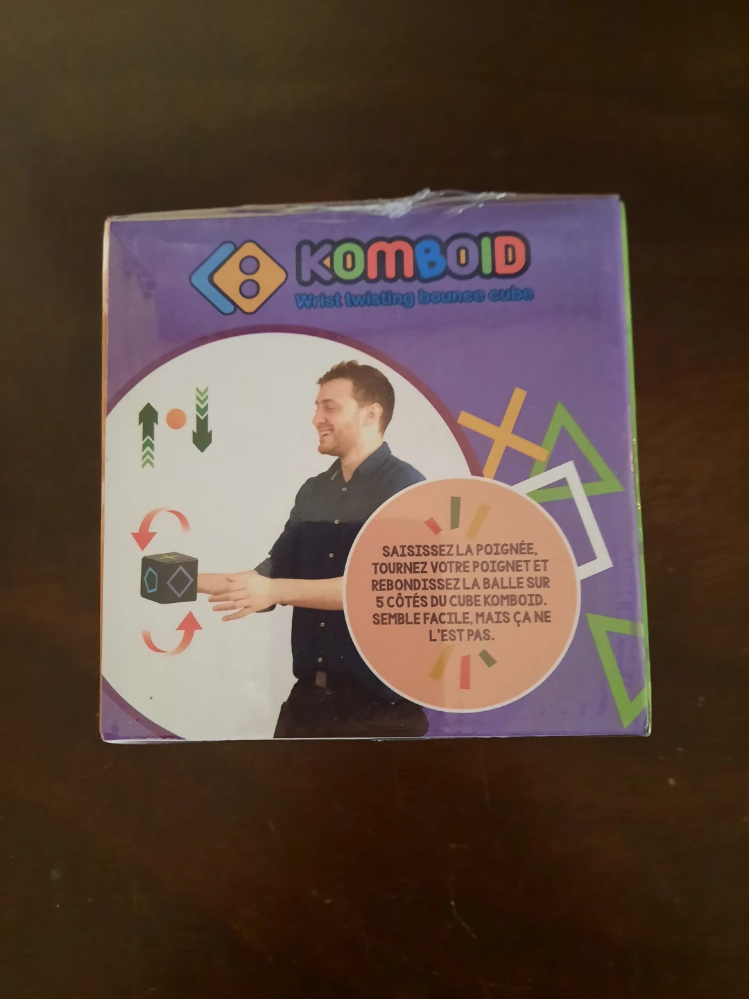 Komboid Wrist Twisting Bounce Cube