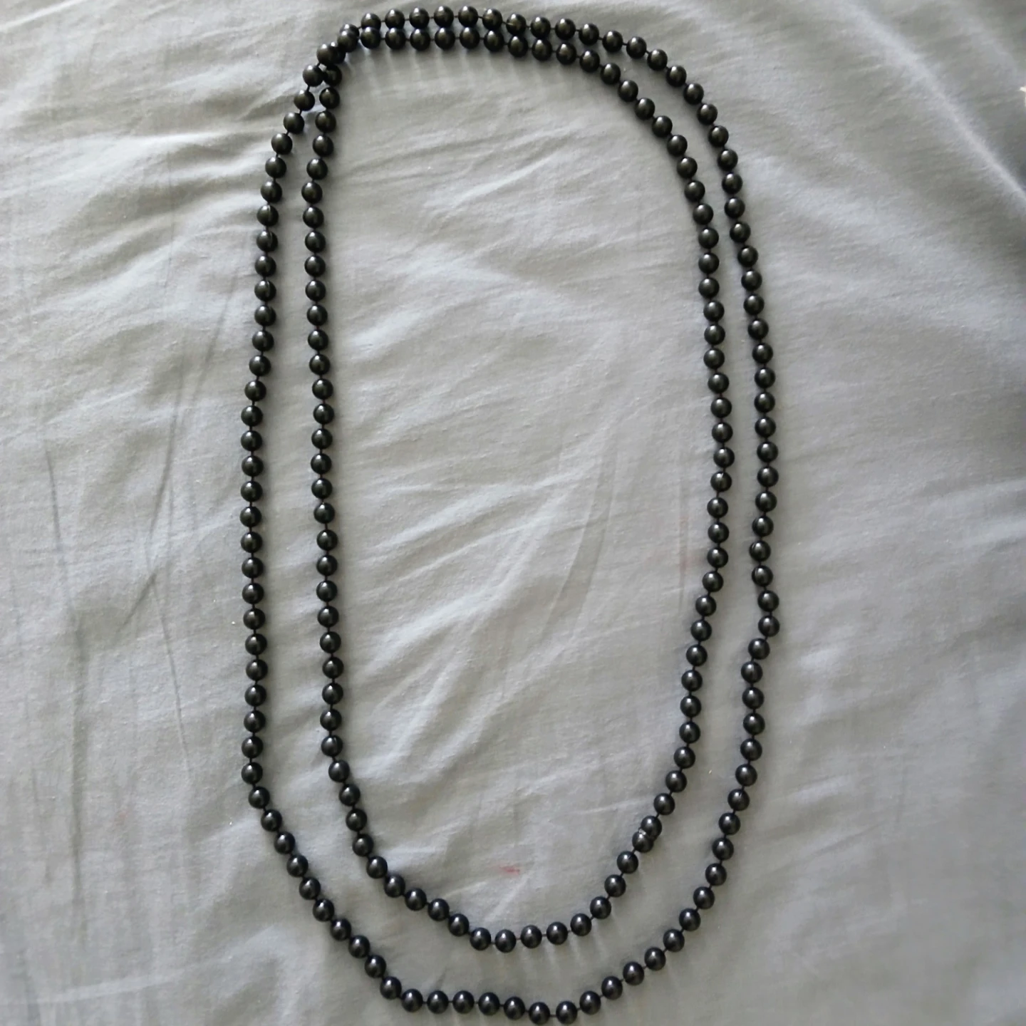 Long black beaded necklace ⚽