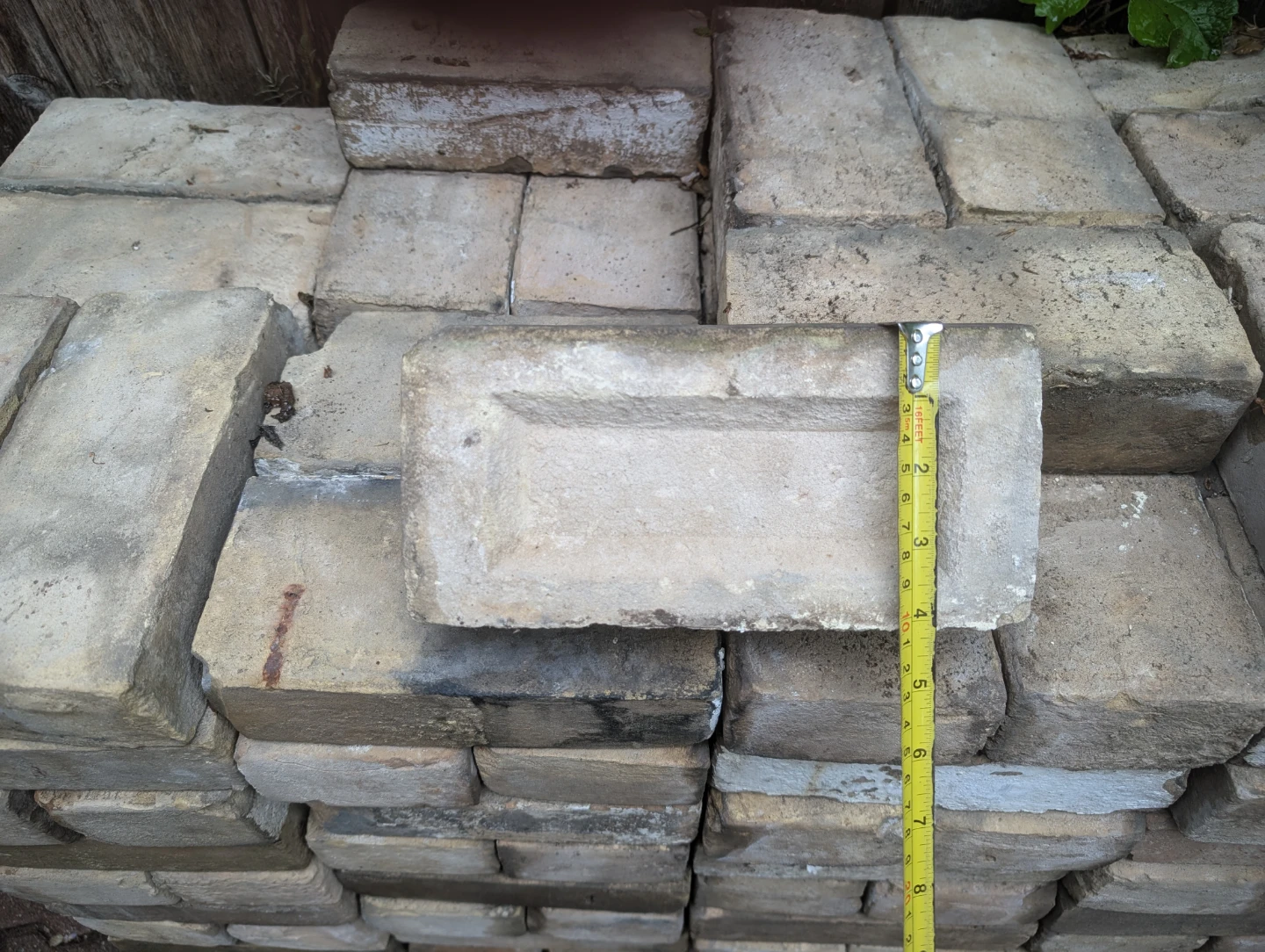 Reclaimed Old Yellow Bricks (300 or so) for Sale - photo 3