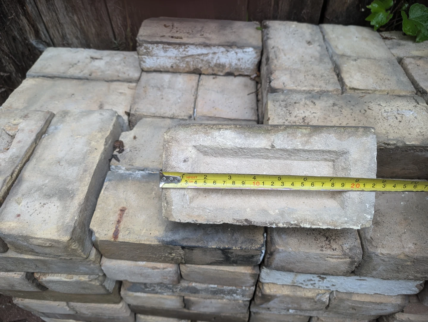 Reclaimed Old Yellow Bricks (300 or so) for Sale - photo 4