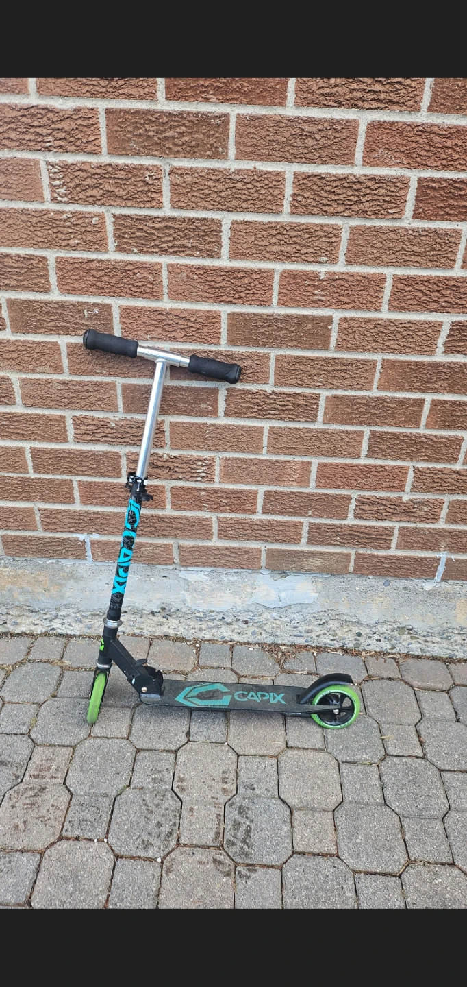 CAPiX ASV 125 Foldable Scooter - Black/Green - photo 2