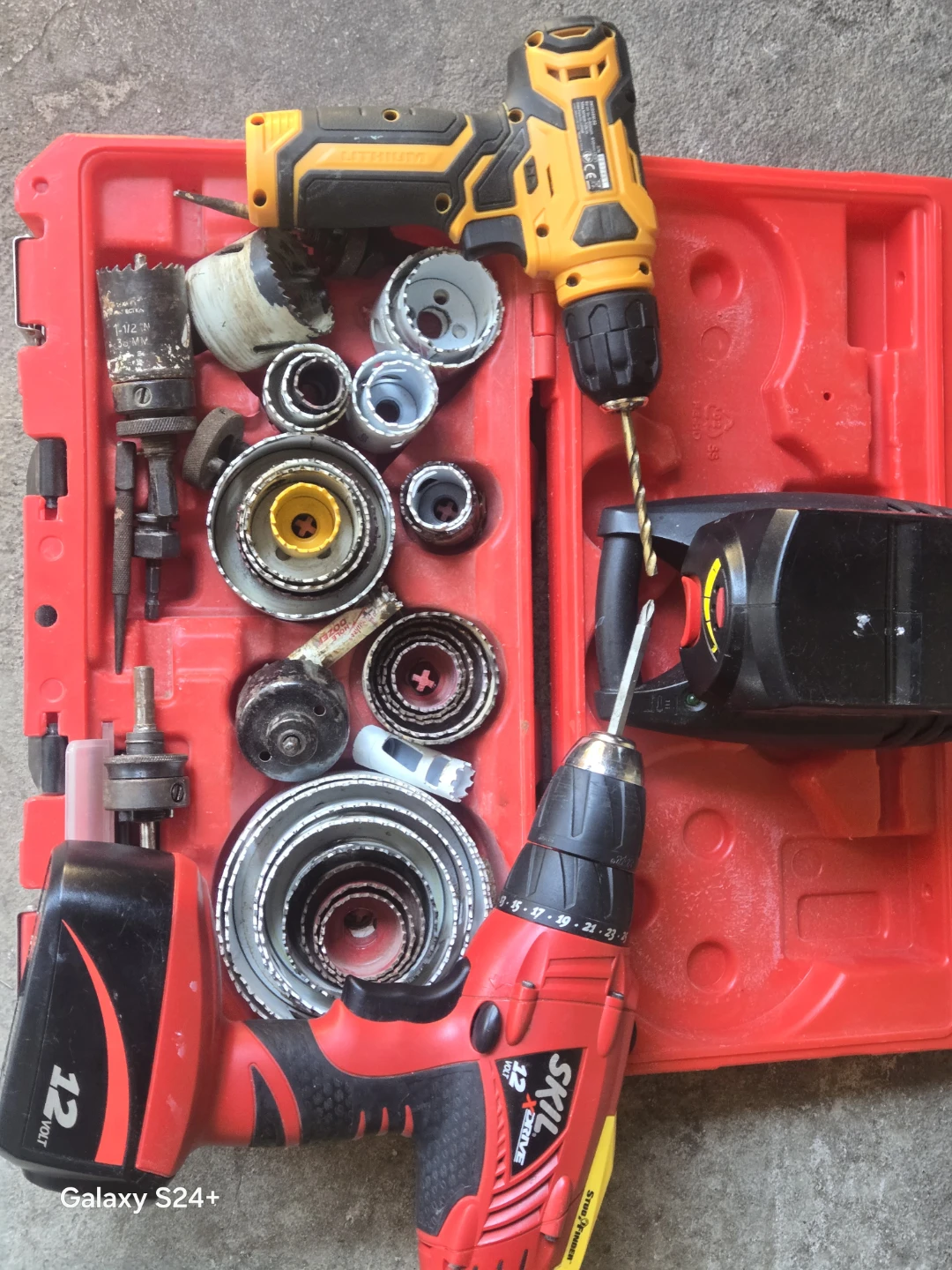 Skil 12V Drill and Saw Blade Set with Case