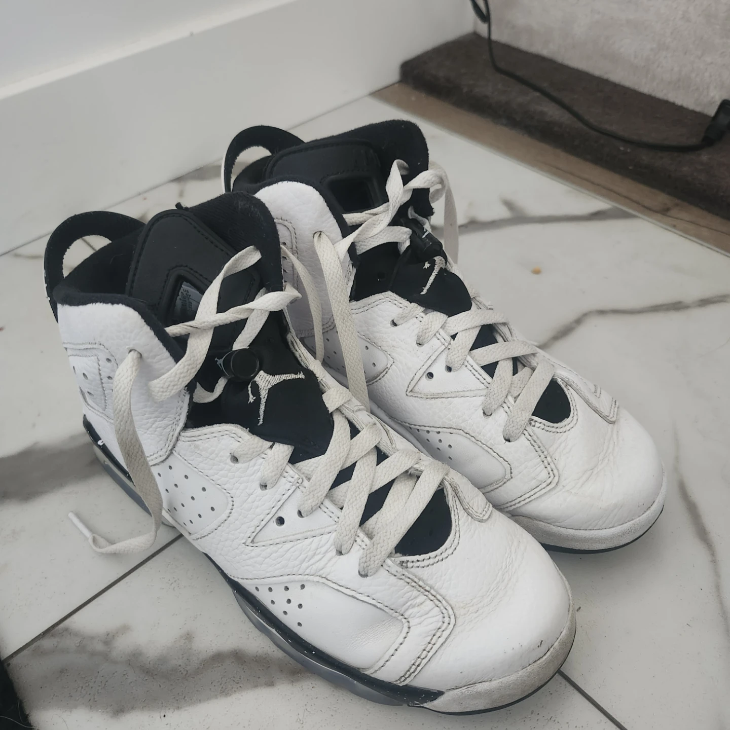 Air Jordan 6 Retro Sneakers - photo 3