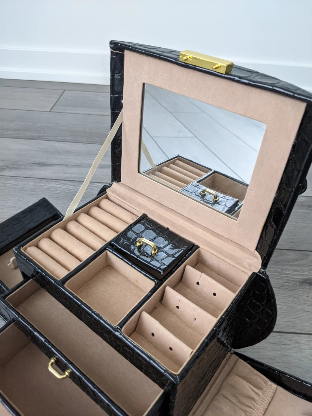 Black Faux Croc Jewelry Box with Mirror and Drawers - photo 3