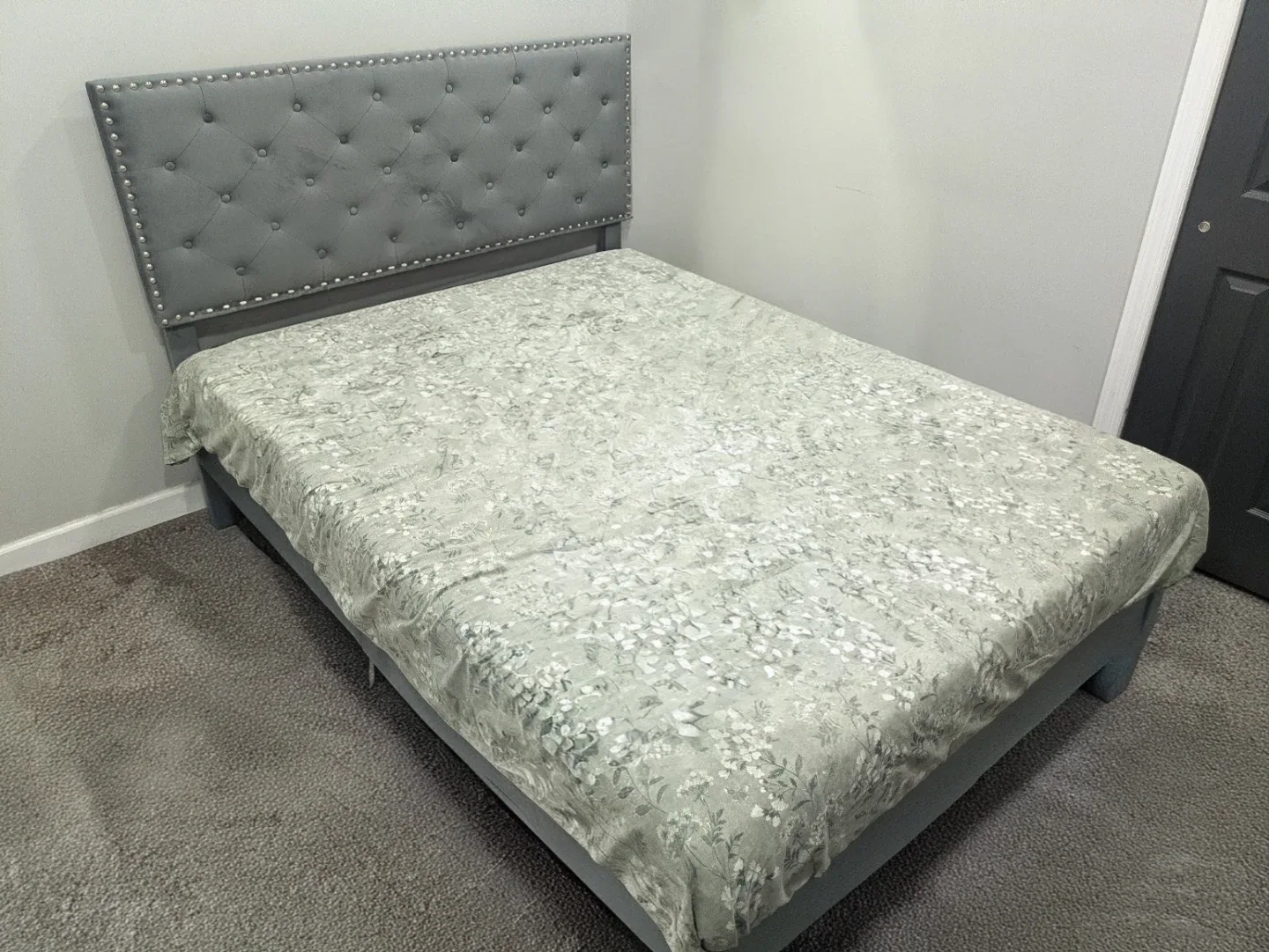 Available June 18: Grey Tufted Headboard Bed Frame and Mattress