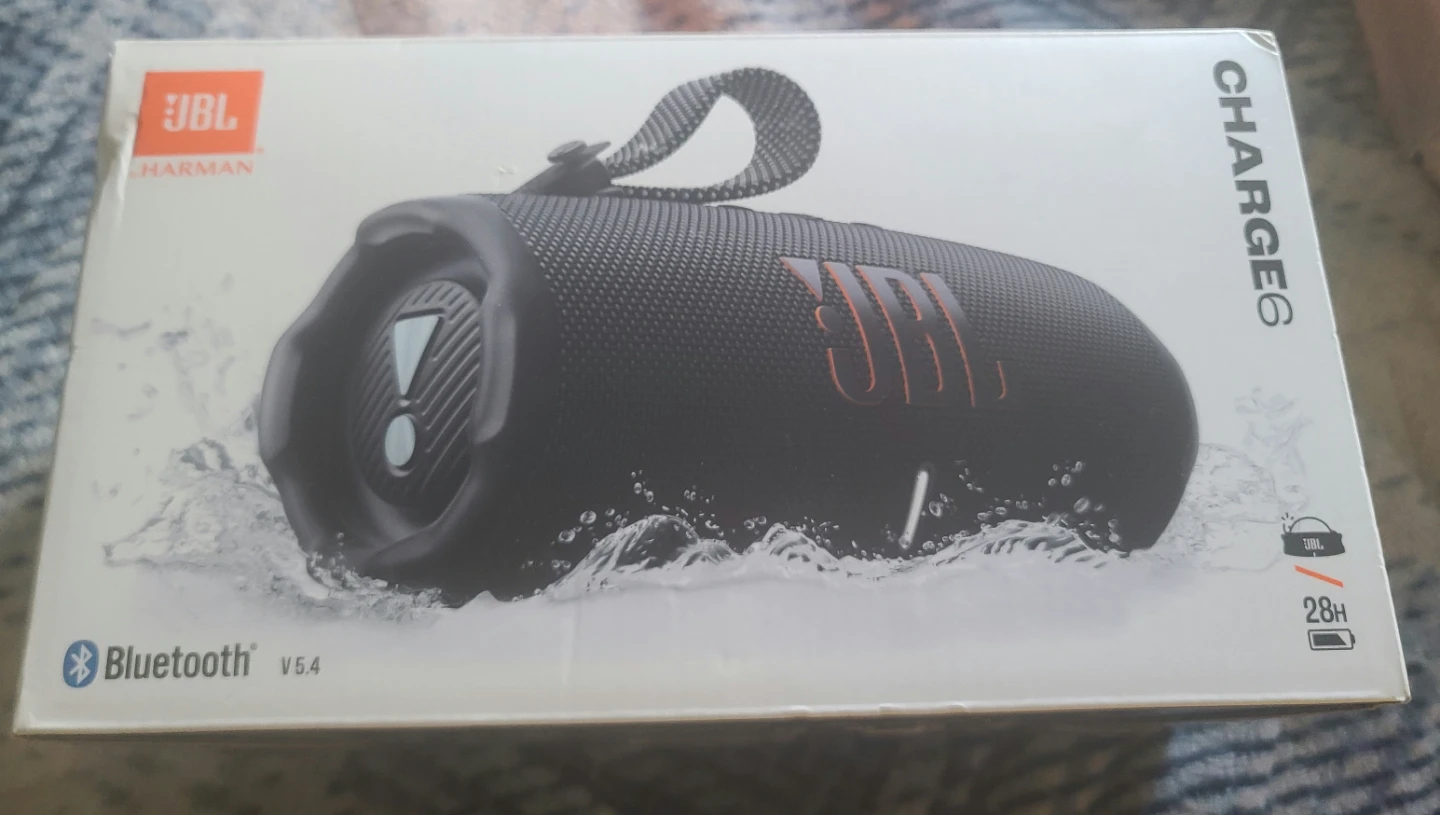 JBL CHARGE 6 - BLACK