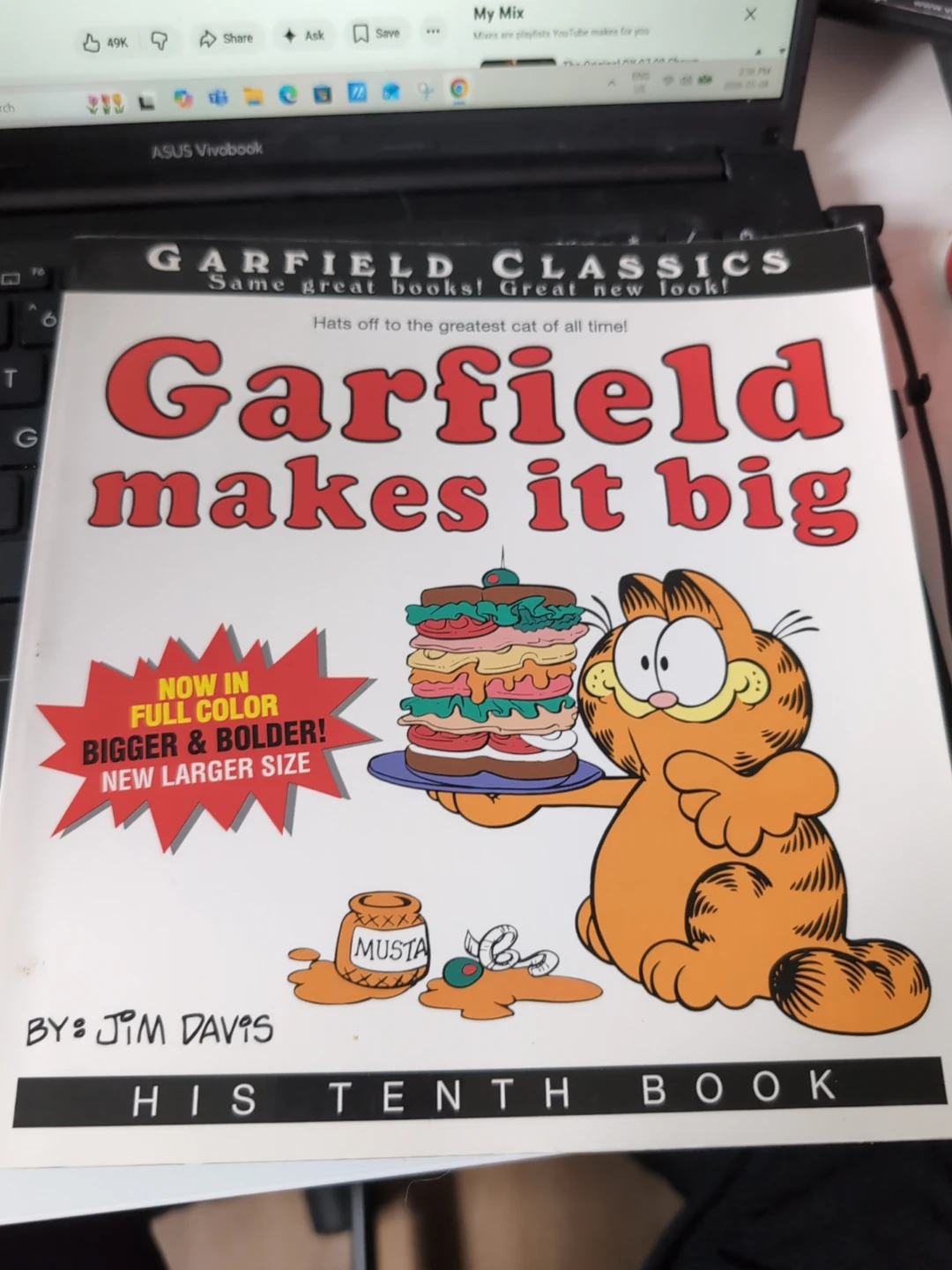 Garfield Makes It Big Book by Jim Davis