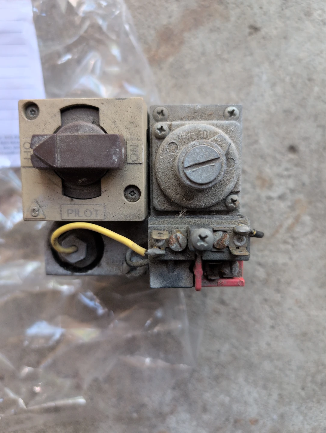 jandy pool heater Honeywell VS820H Natural Gas Valve