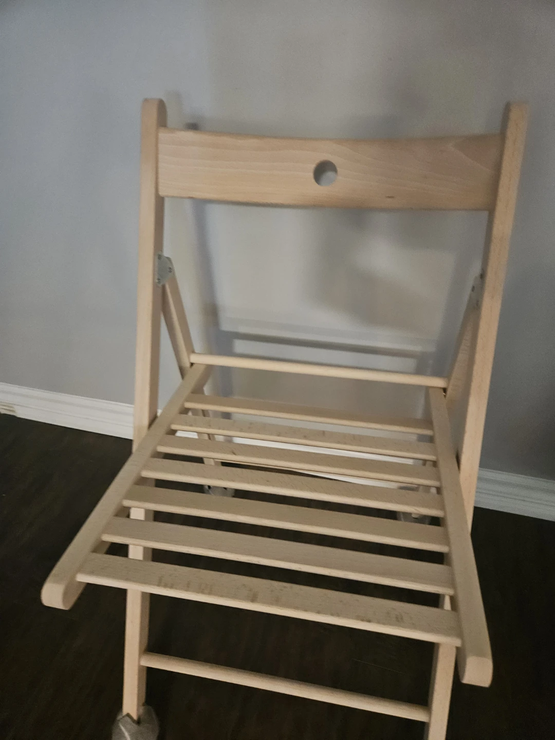 Wooden folding chairs - photo 2