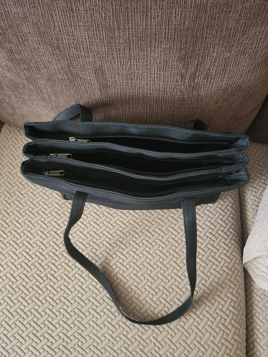Black Tote Bag - photo 3