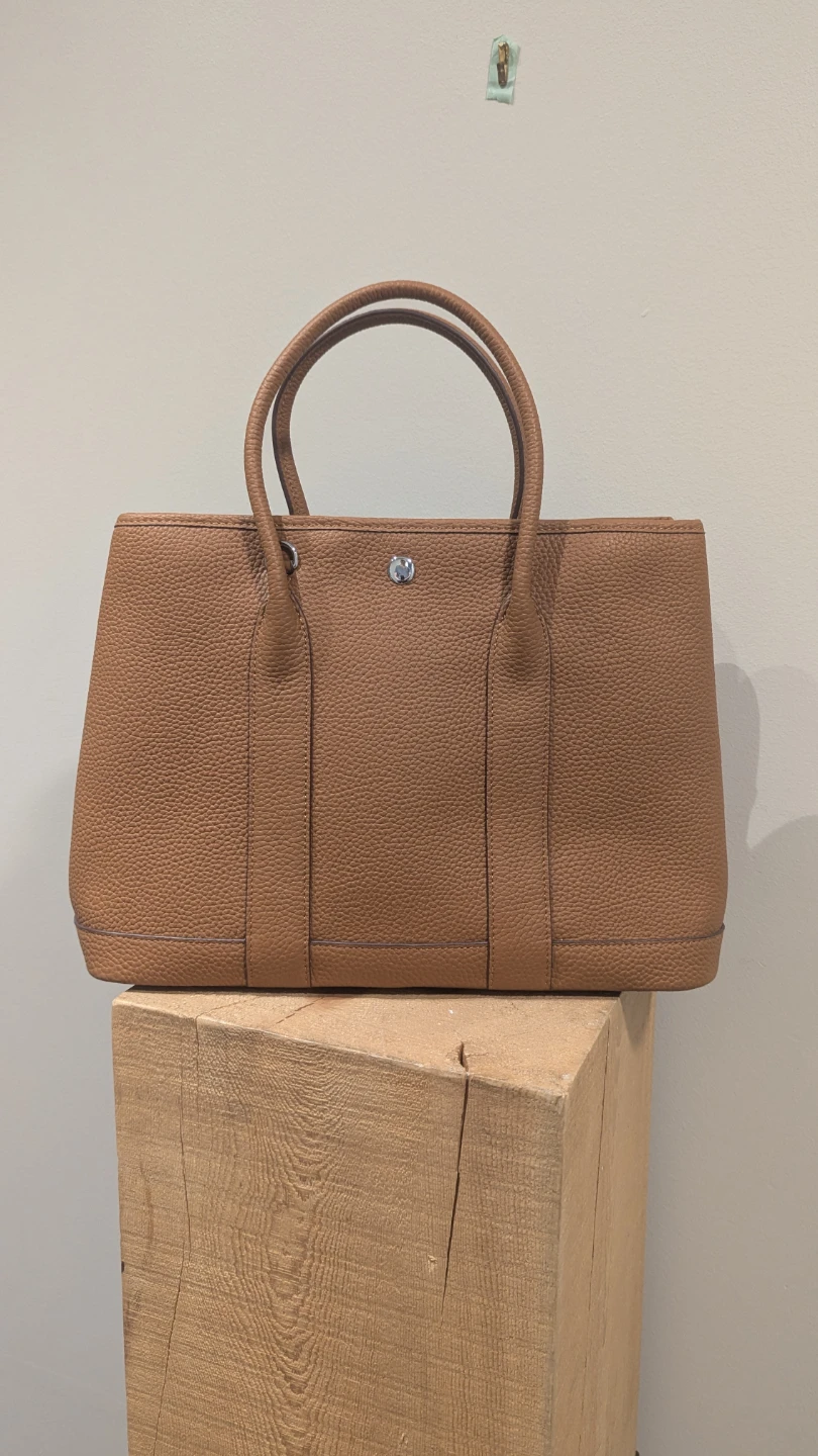 Brown / Camel Tote Bag with horse charm and strap