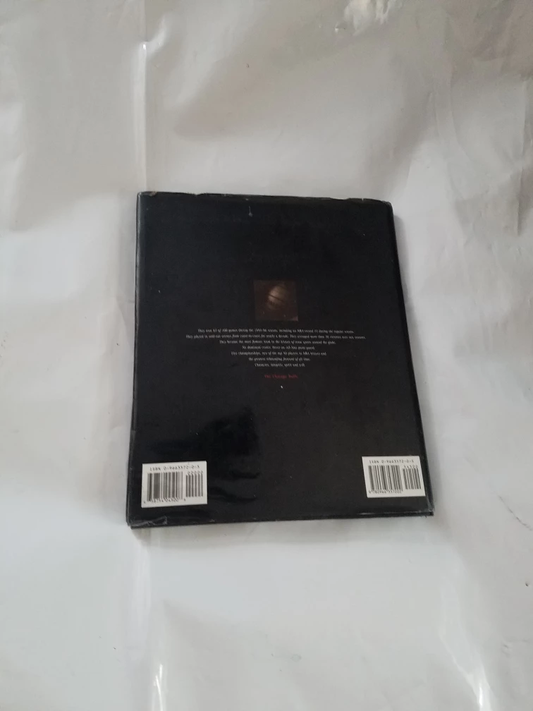 Bulls Portrait of an Era Photography Book - photo 2