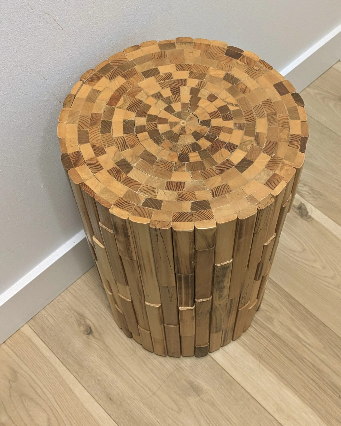 Wood Round Accent End Table - photo 2