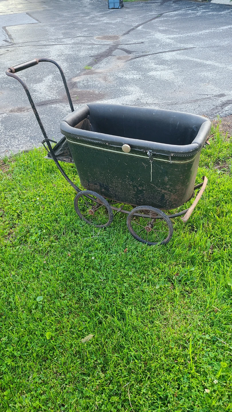 Antique Baby Carriage Stroller - photo 4