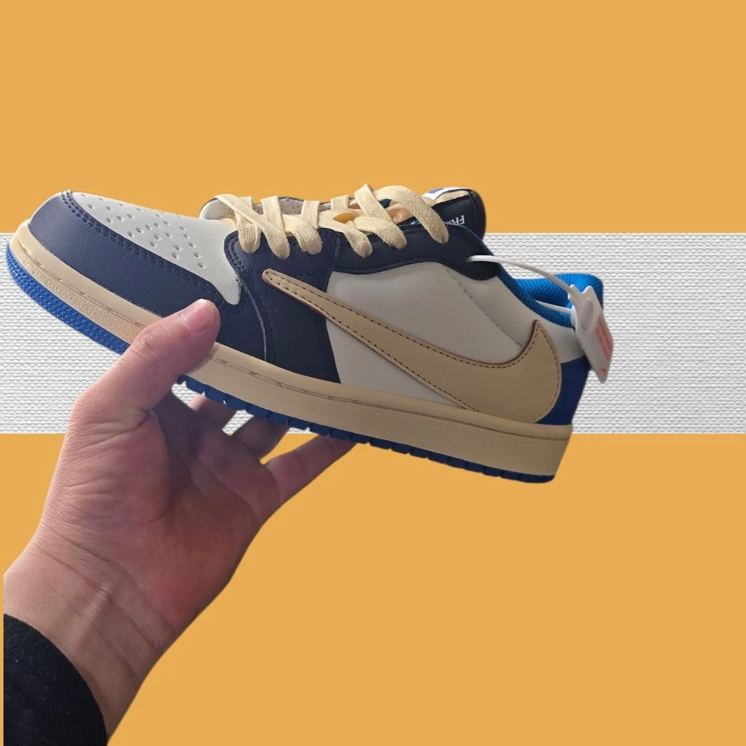 Nike Air Jordan 1 Low x Travis Scott x Fragment