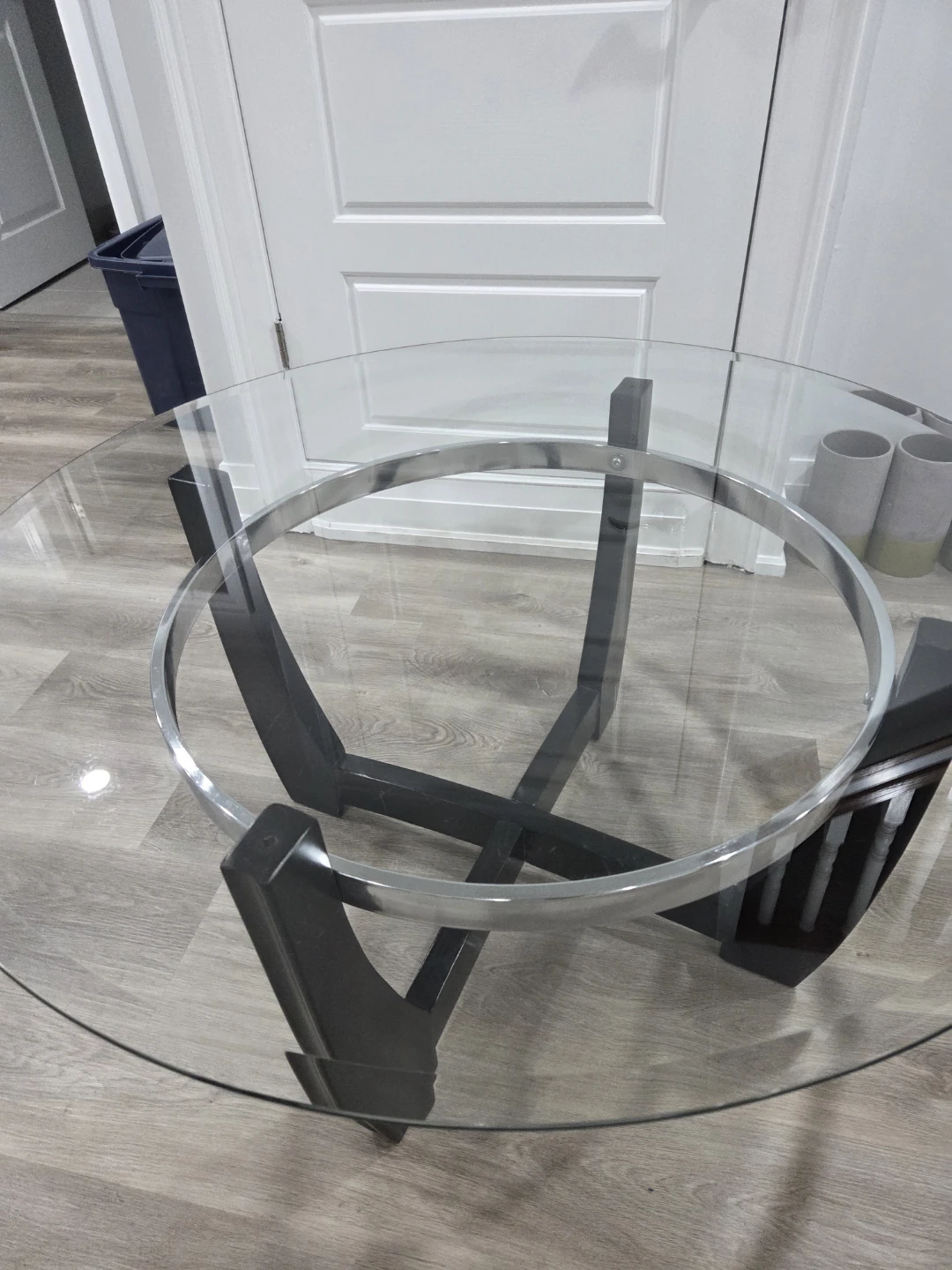 Glass Coffee Table with Dark Wood Base - photo 4