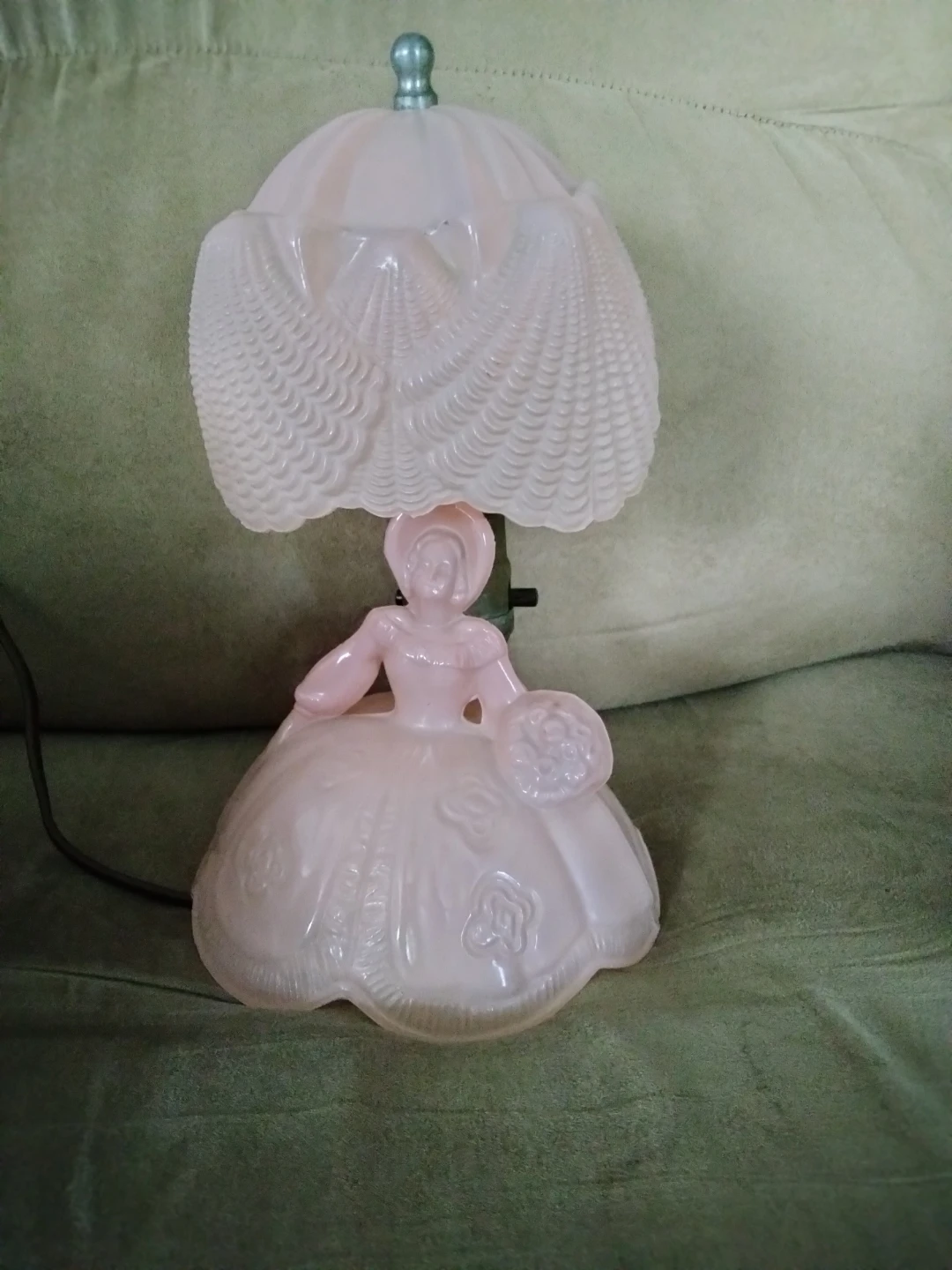 Pink Vintage southern belle Figurine Lamp