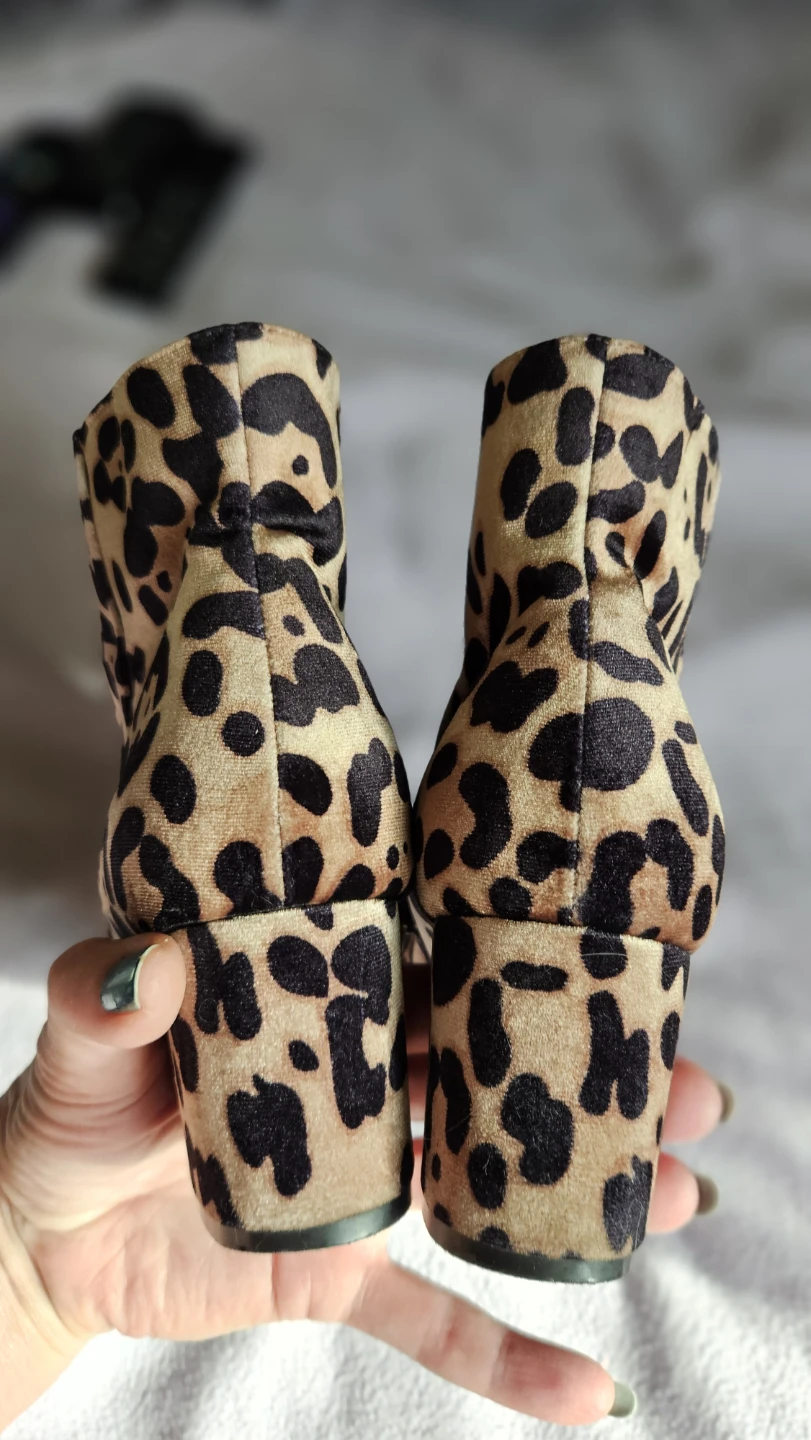 Leopard Print Ankle Boots SZ 9 - photo 4
