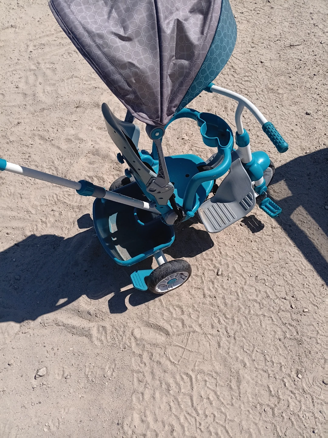 Little Tikes Deluxe Ride and Relax Trike