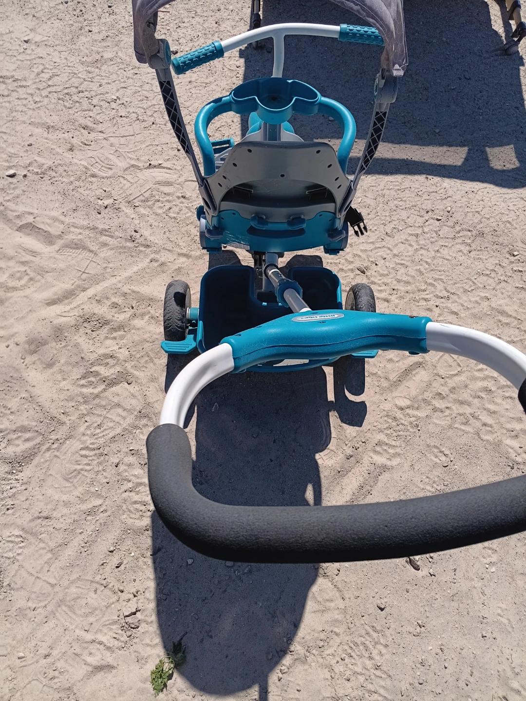 Little Tikes Deluxe Ride and Relax Trike - photo 4
