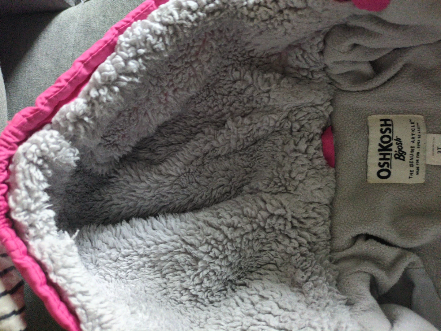 OshKosh B'gosh Pink Puffer Winter Jacket - size 3T - photo 5