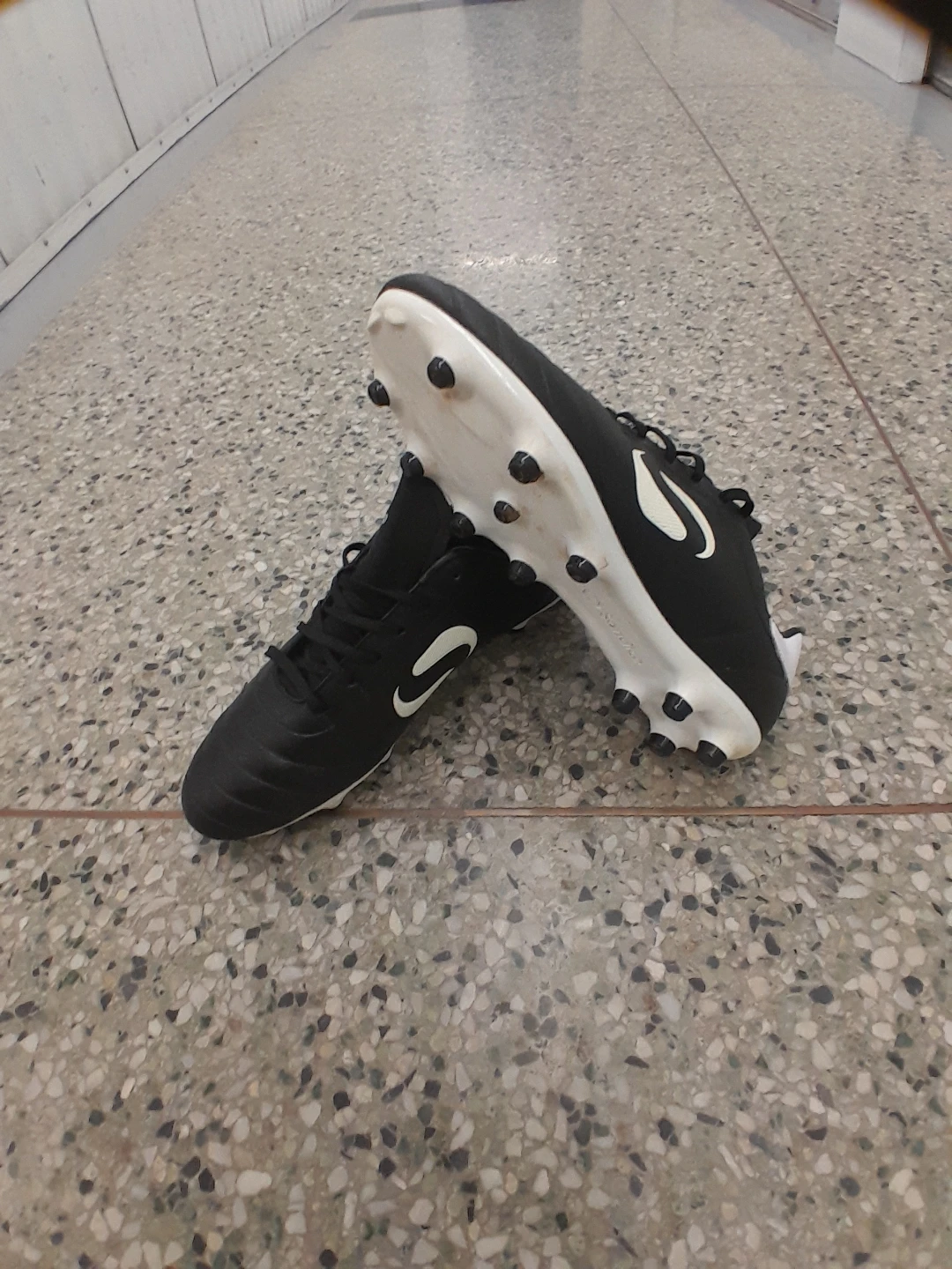 Sondisco Soccer Cleats - Black Size 9.5 - photo 4