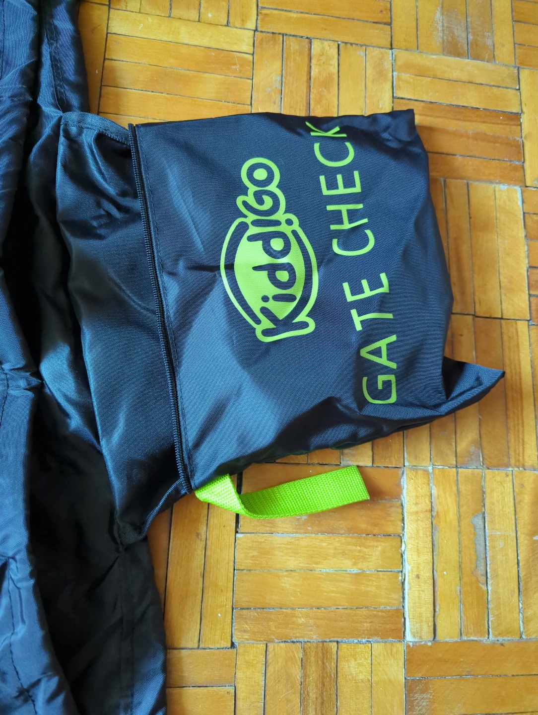 Brand new Kiddica Gate Check Travel Bag - photo 2