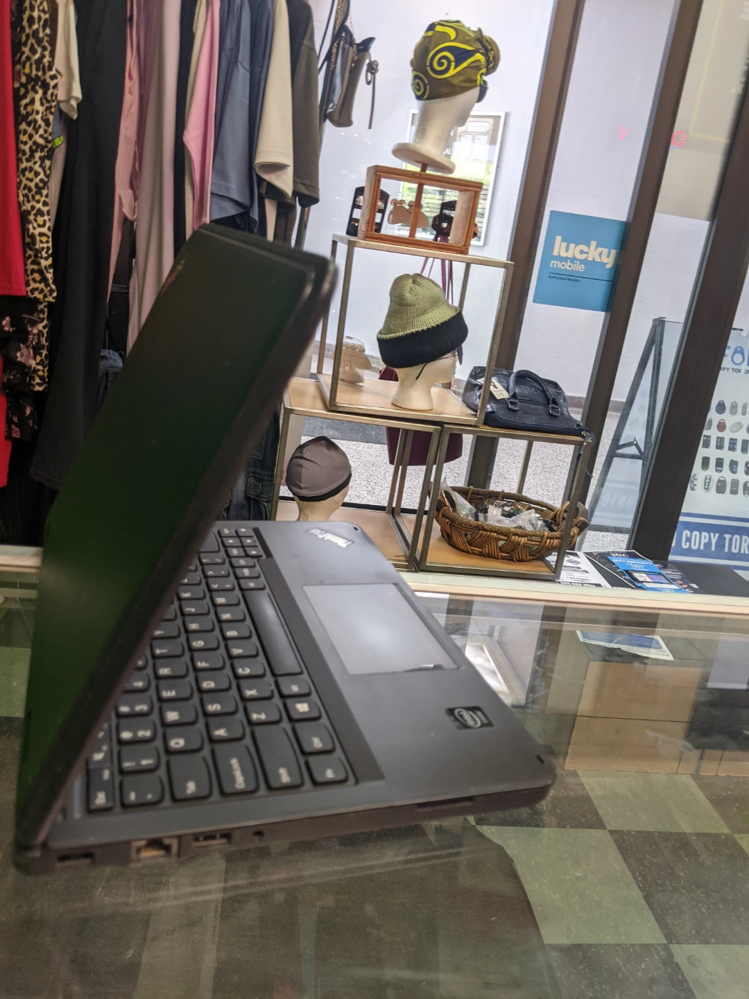 Lenovo ThinkPad Yoga 11e Laptop