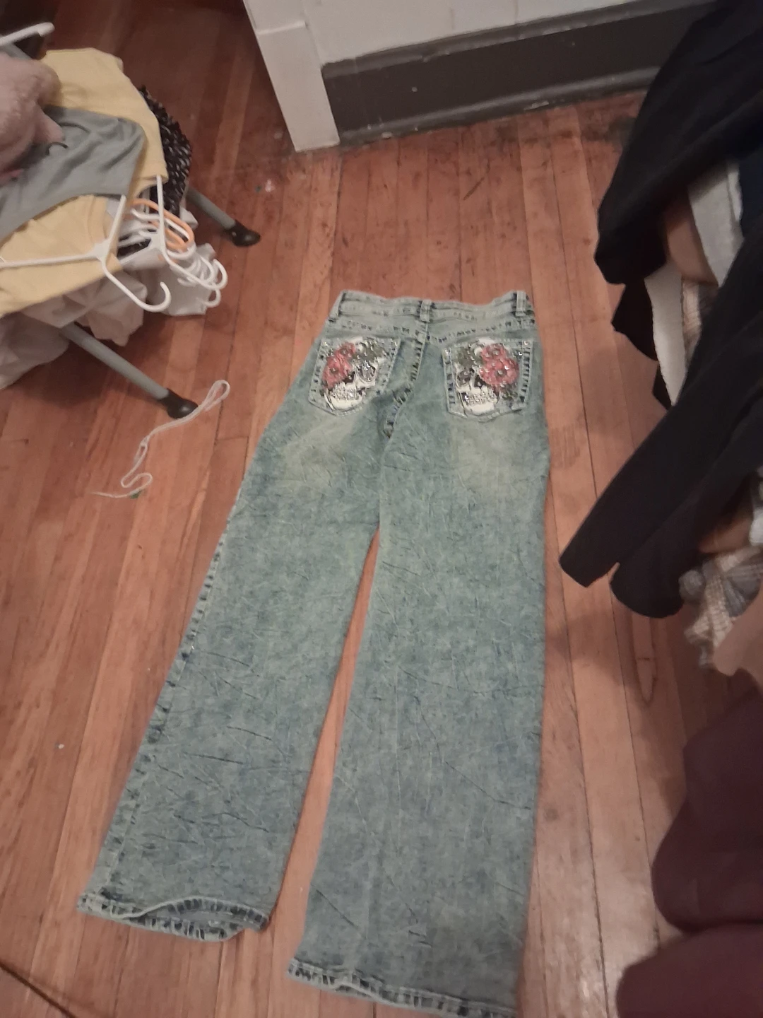 Womens Acid Wash Jeans with Embroidered Pockets