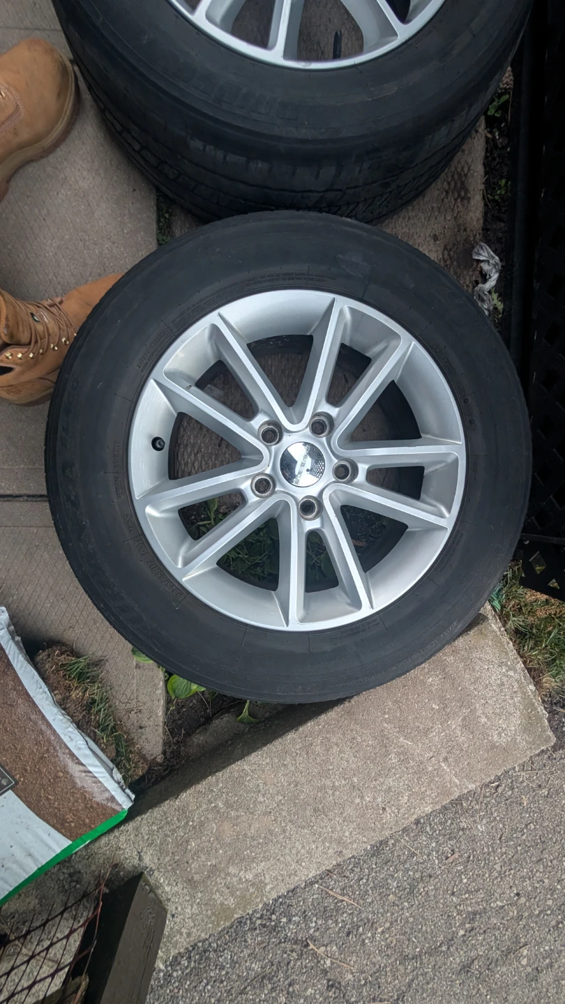 Set of Dodge Grand Caravan 17" OEM Alloy Wheels - photo 5