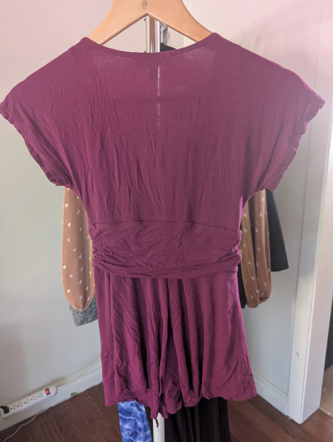 Le Château Purple Ruched Tie Front Top XXS - photo 3