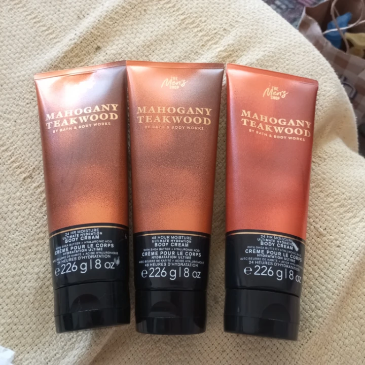 Mahogany Teakwood Ultimate Hydration Body Creams