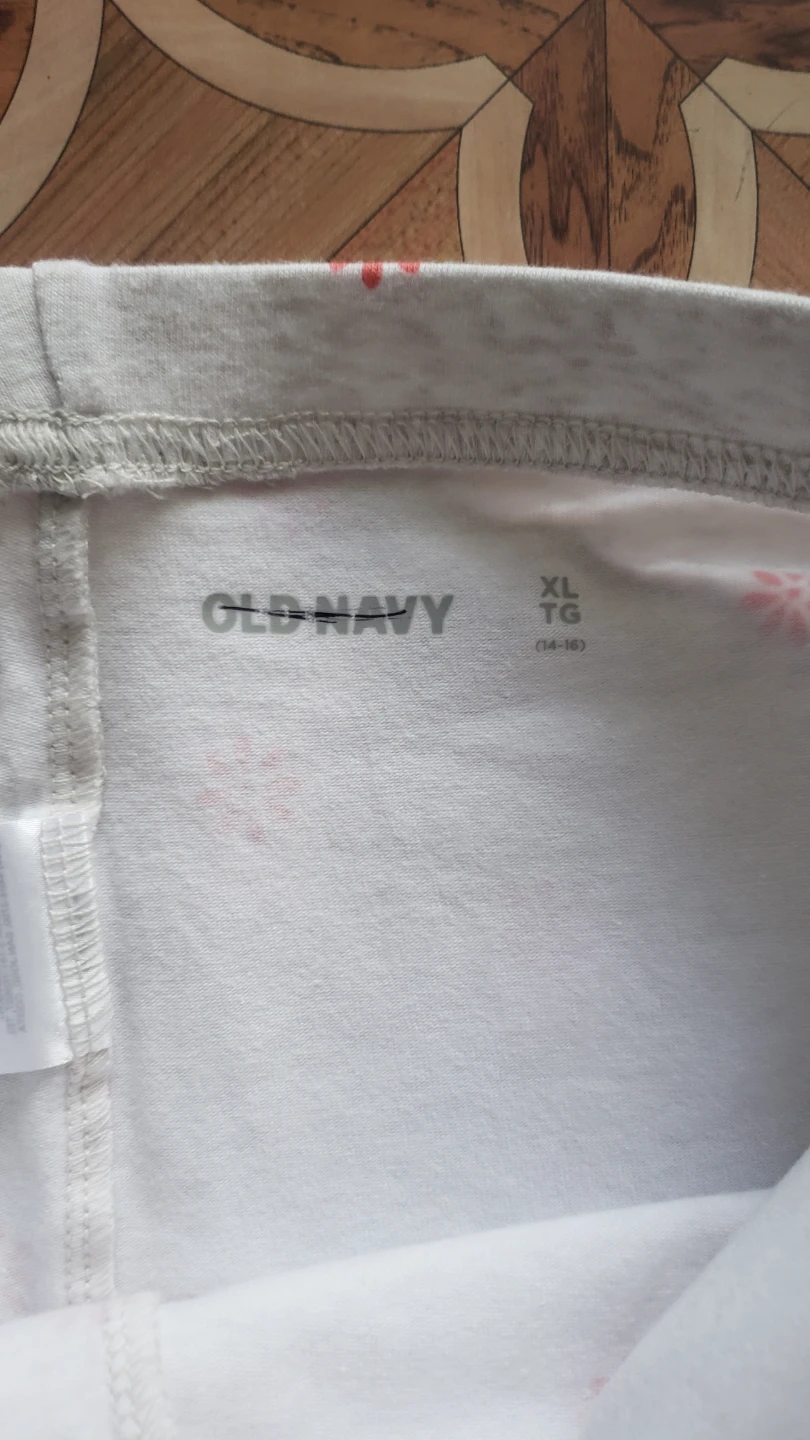 Brand new Girls Old Navy Cute Shorts 4Pcs - photo 3