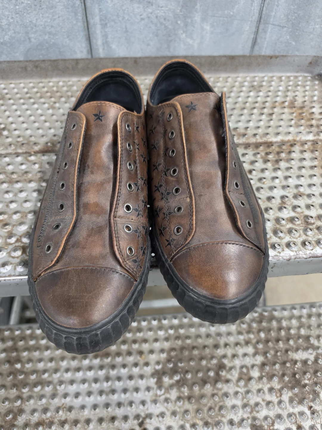 John Varvatos "Boolig" Brown Leather Star Sneakers