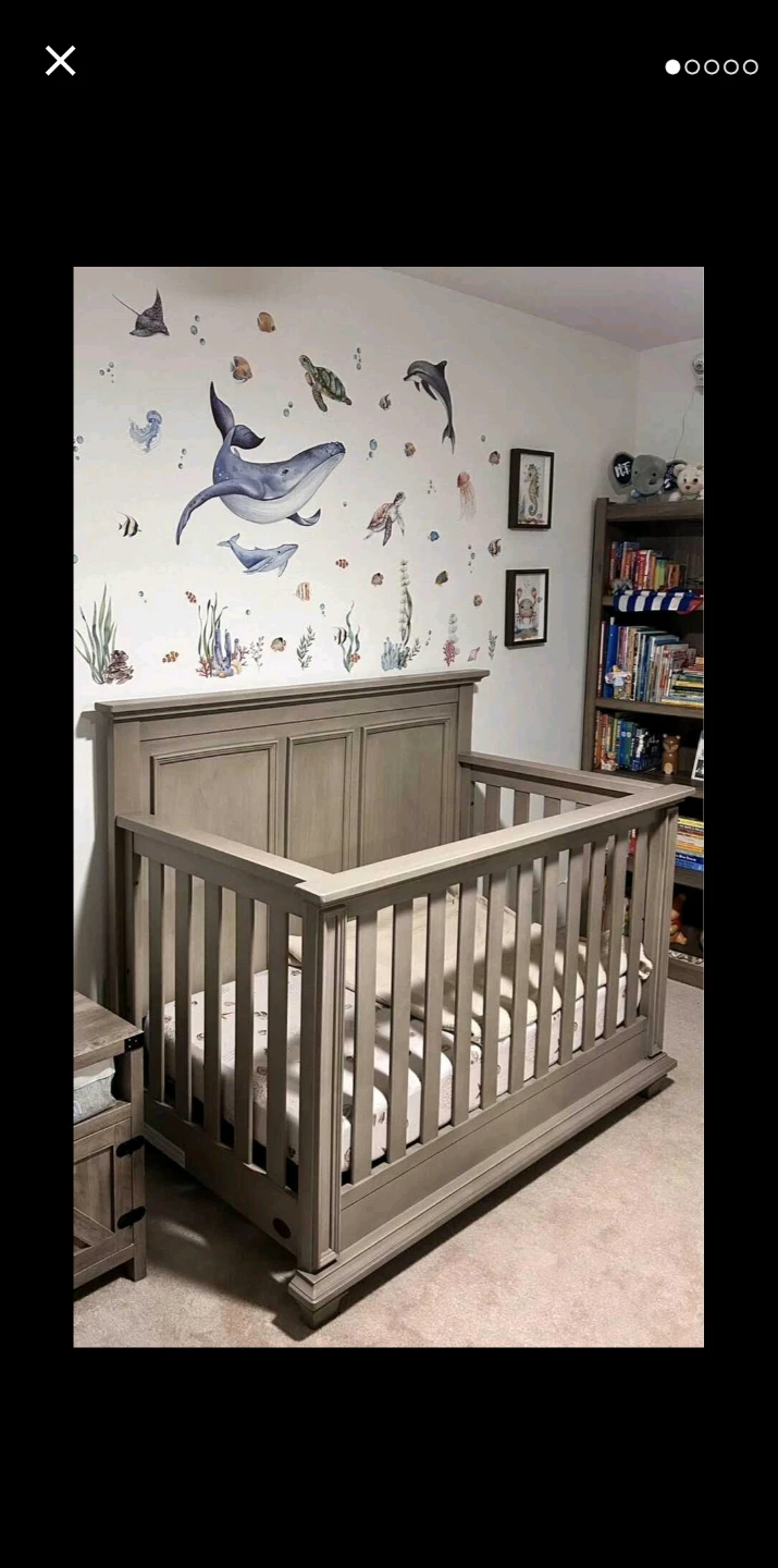 Beautiful Stone Wash 4‑in‑1 Crib with All Accessories