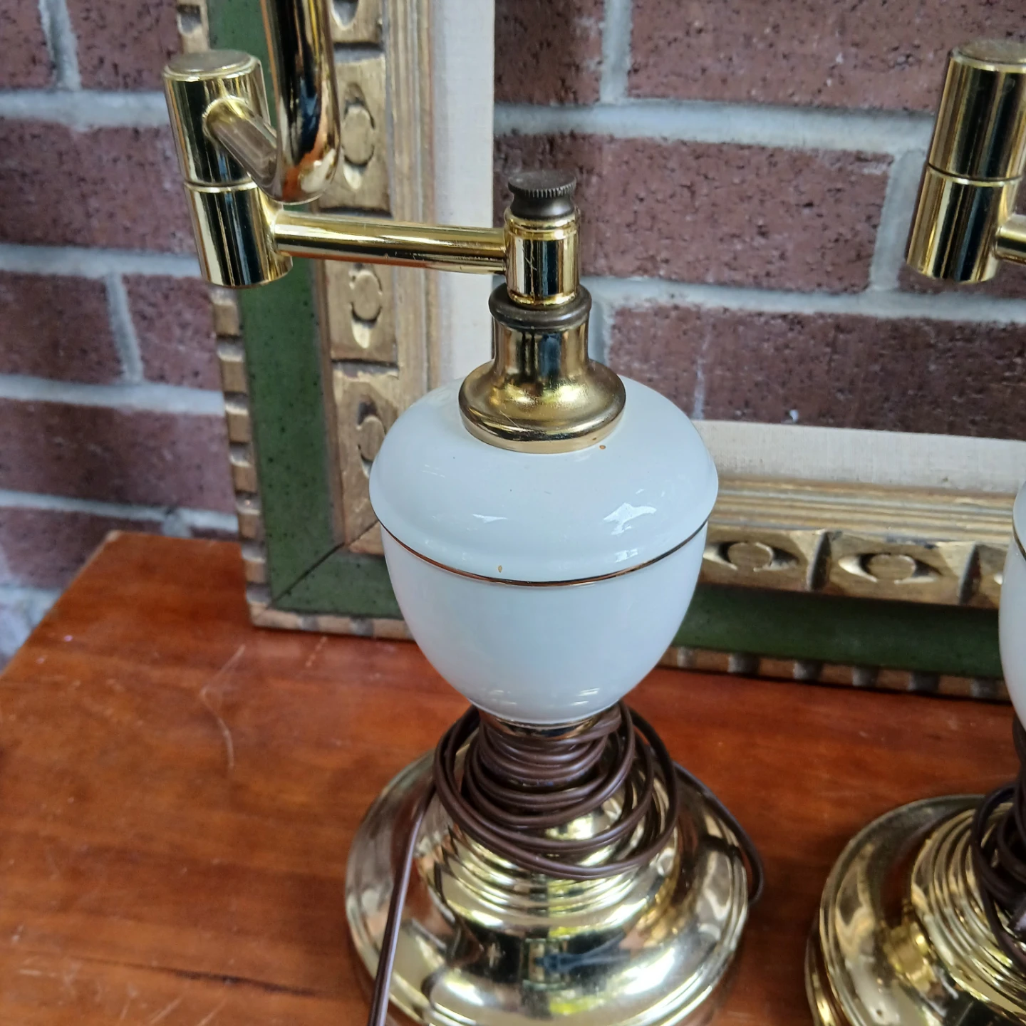 Vintage Brass plated & White Globe Table Lamps (Pair) - photo 2