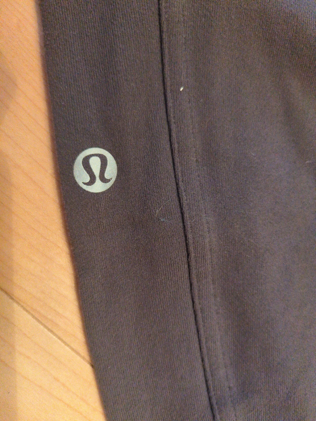 Lululemon Cargo Pants - Charcoal Grey - size 4 - photo 3