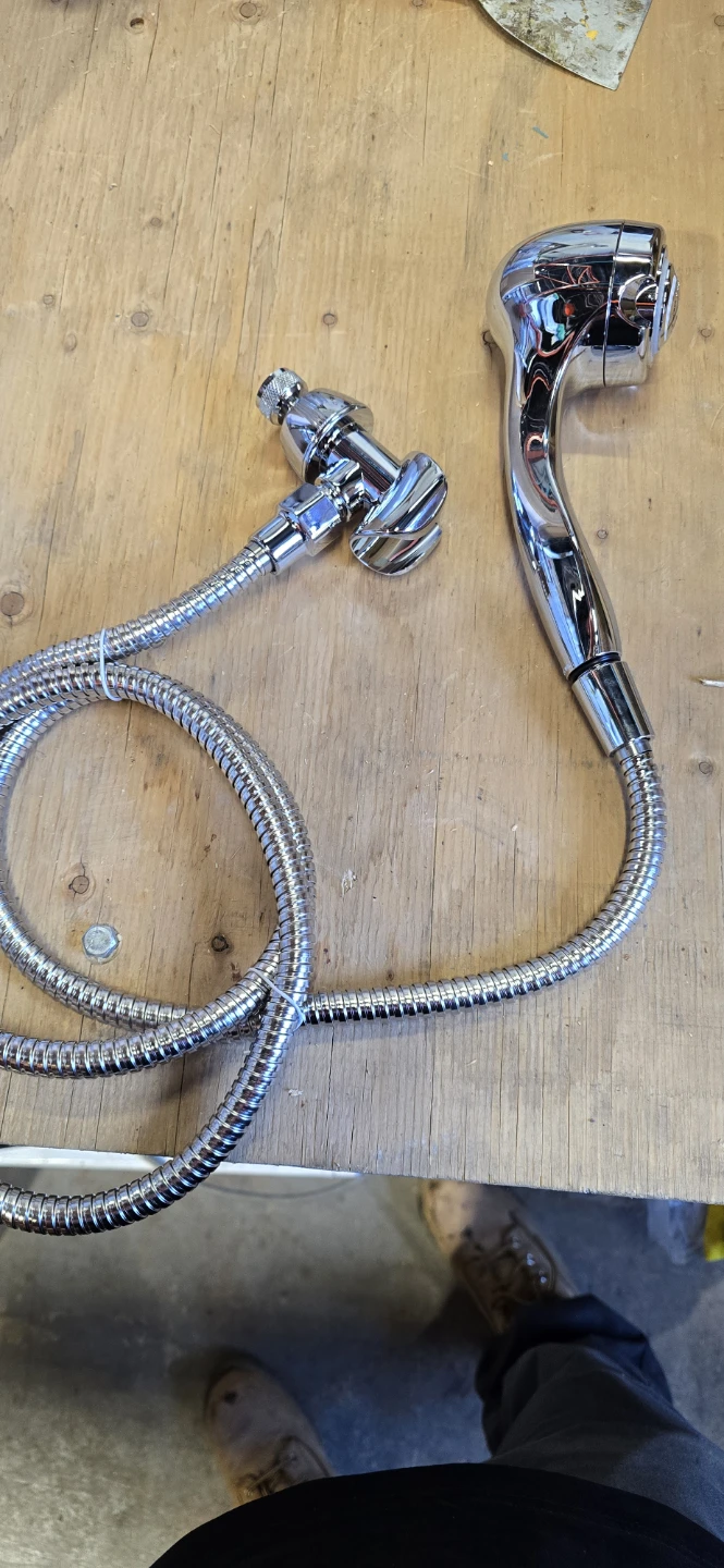 Niagara Shower Head with Hose - photo 2