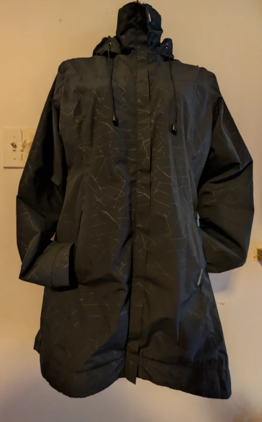 ⚽ Black Full Length Wind breaker size small - photo 4