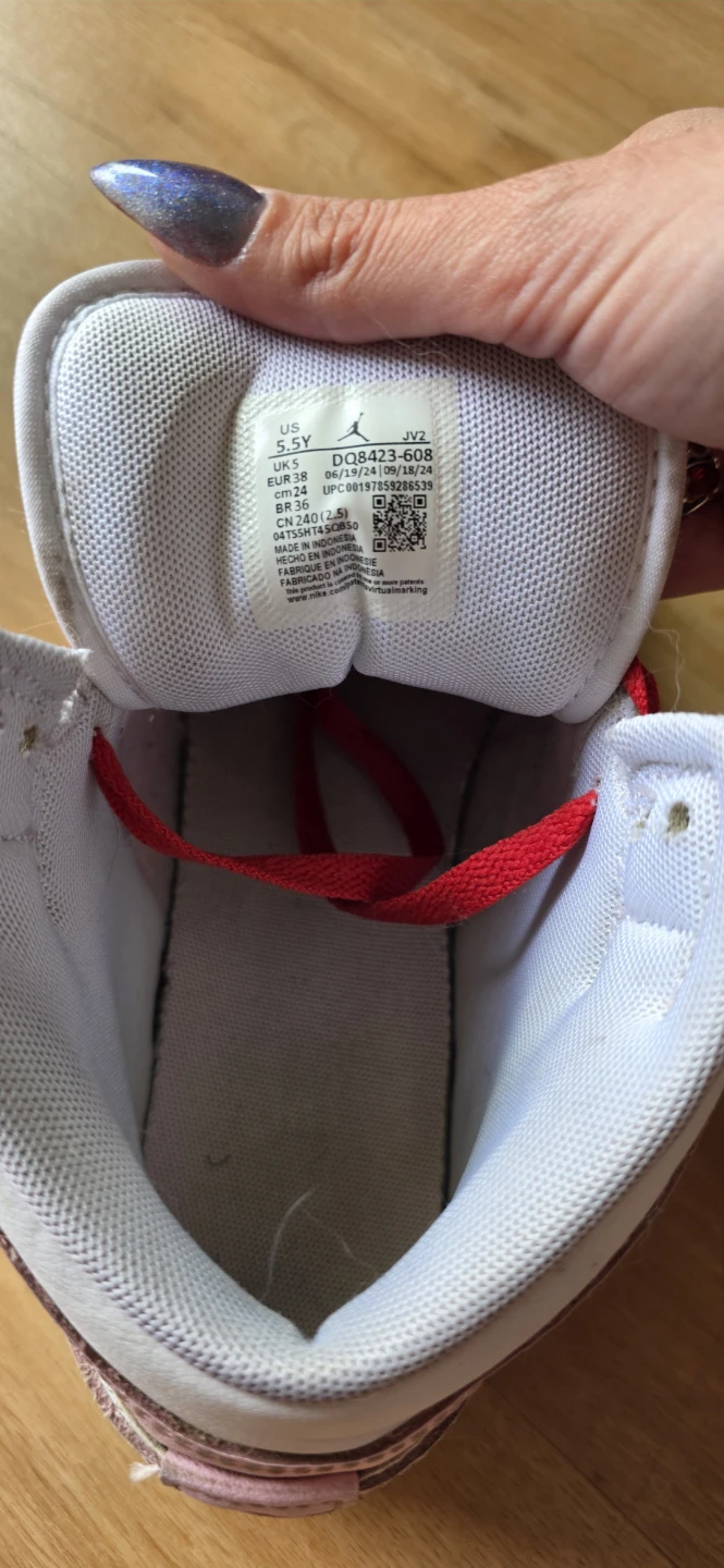 Air Jordan 1 Mid Pink Foam Fire Red 5.5Y - photo 5