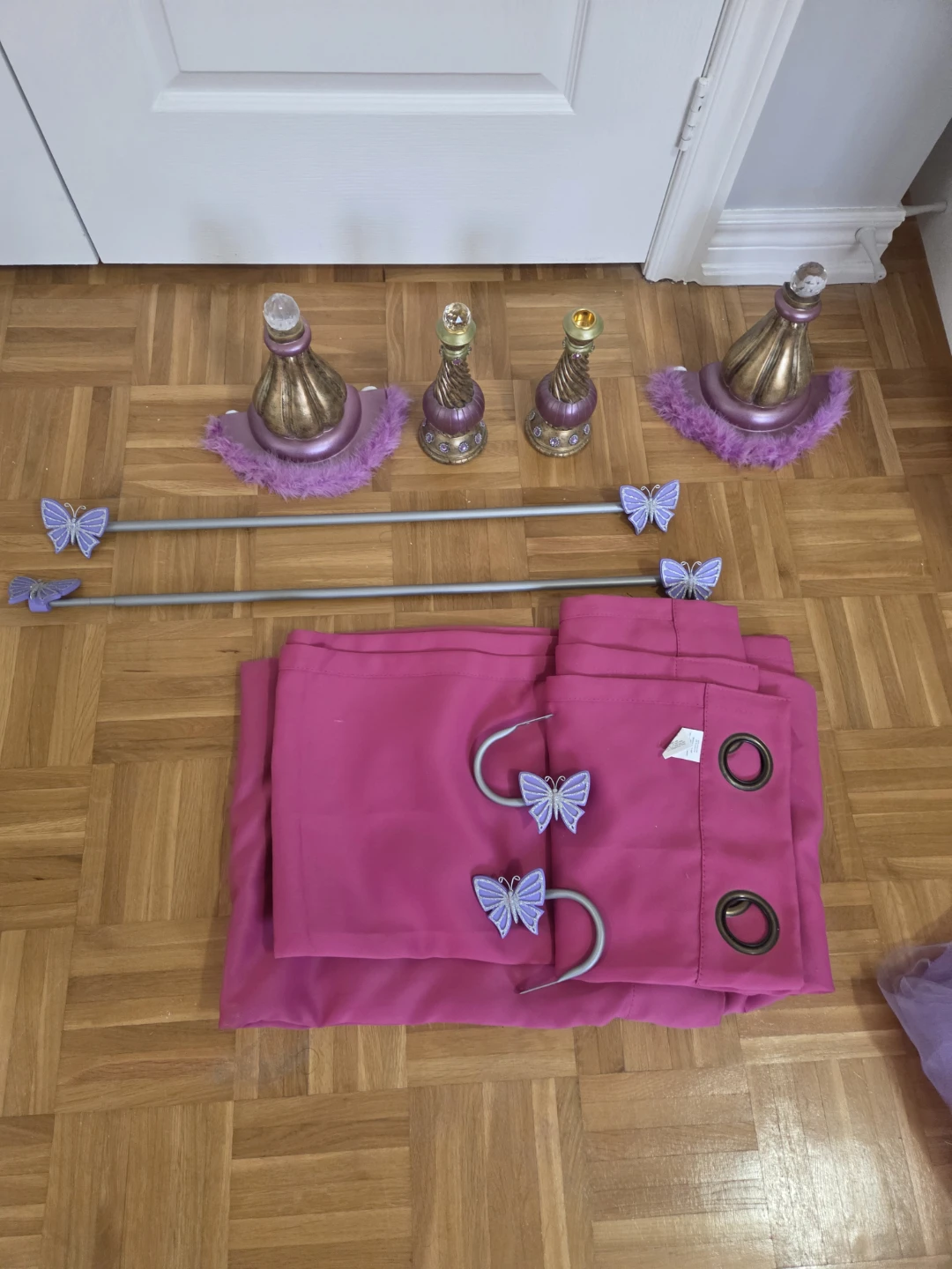 Pink Butterfly Curtains and Finials Set - photo 2