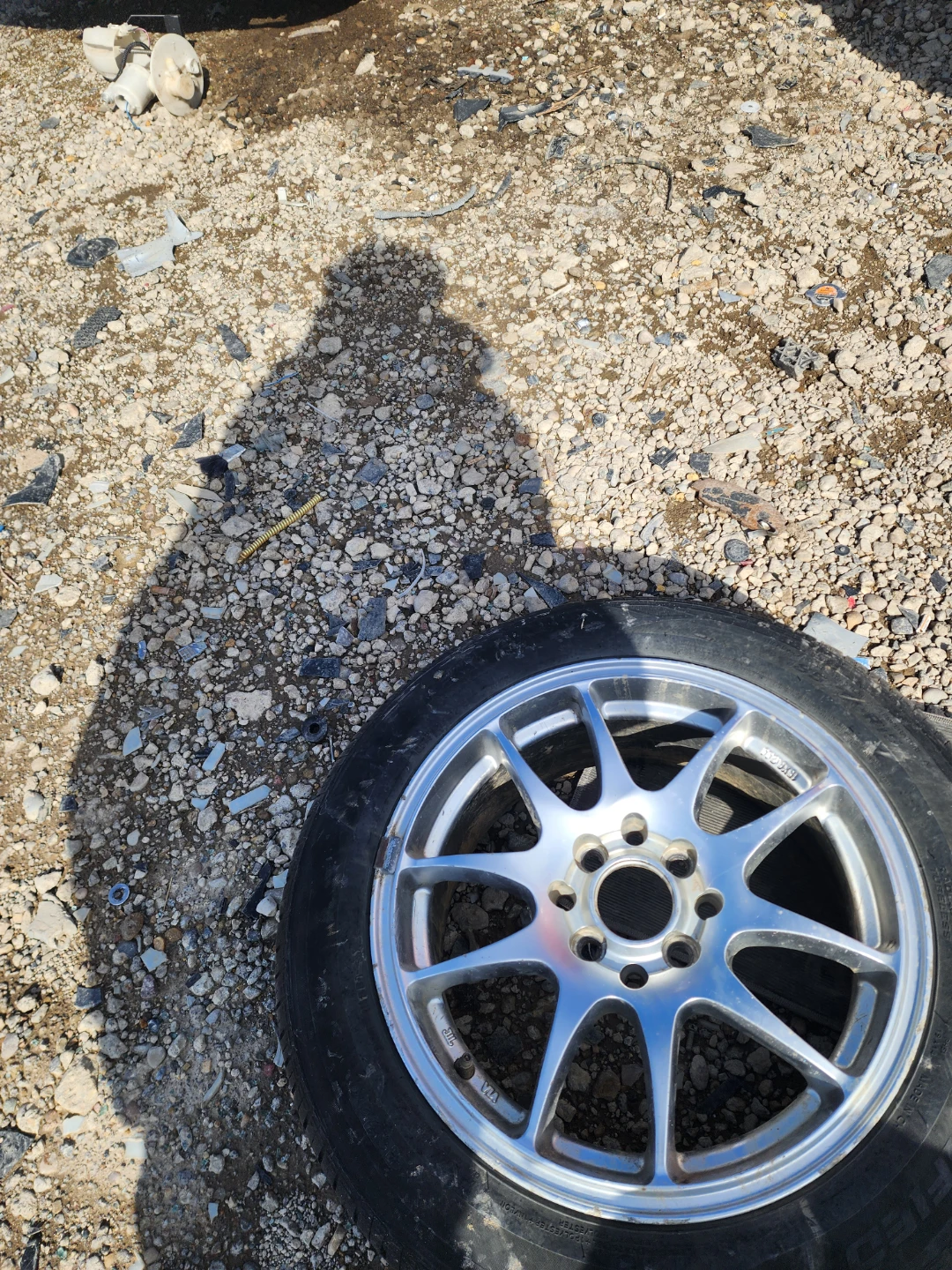 Set of 4 Alloy Wheels and Tires - photo 2