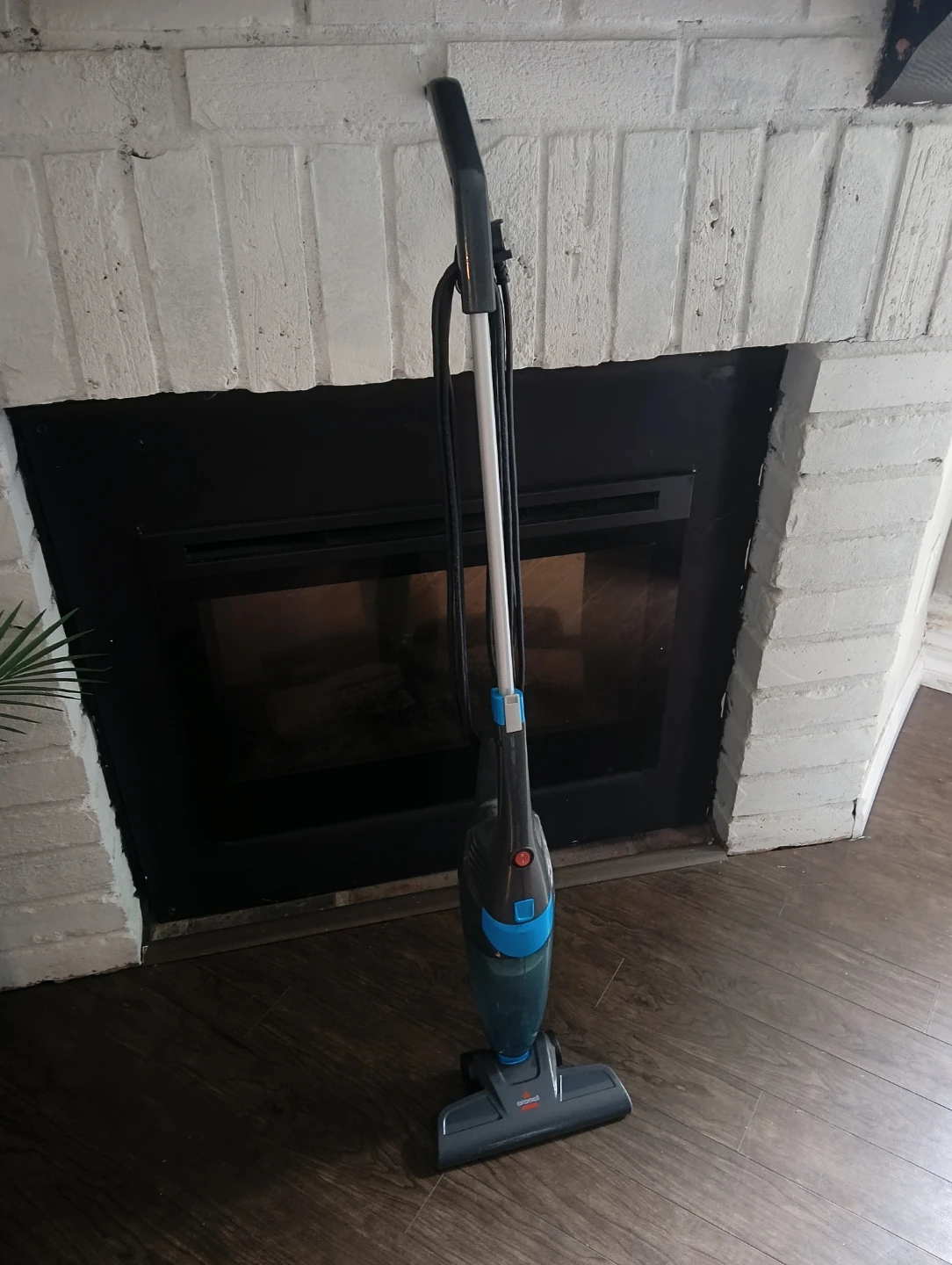 Bissell Stick Vacuum with Attachments
